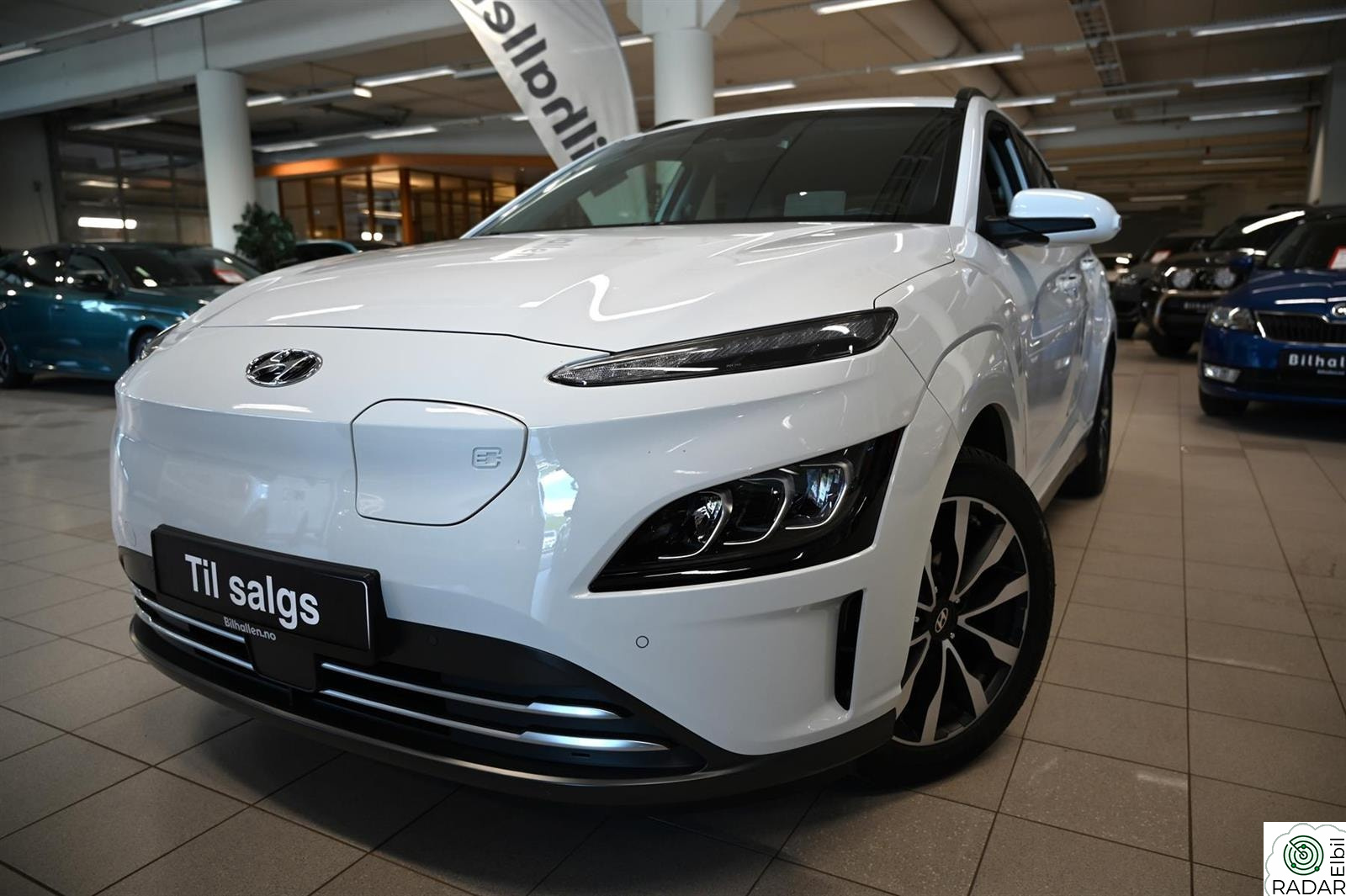 HYUNDAI Kona 64kW Long Range Premium m/Skinn/ACC/LAV KM++