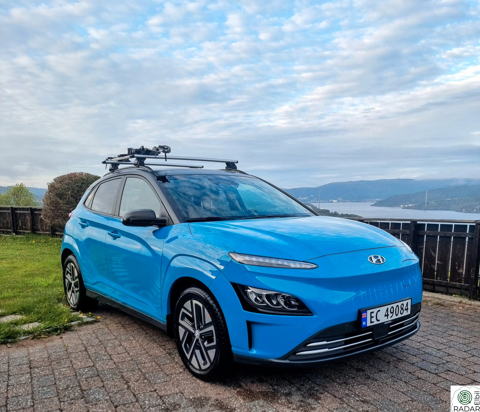 HYUNDAI Kona Premium LR
