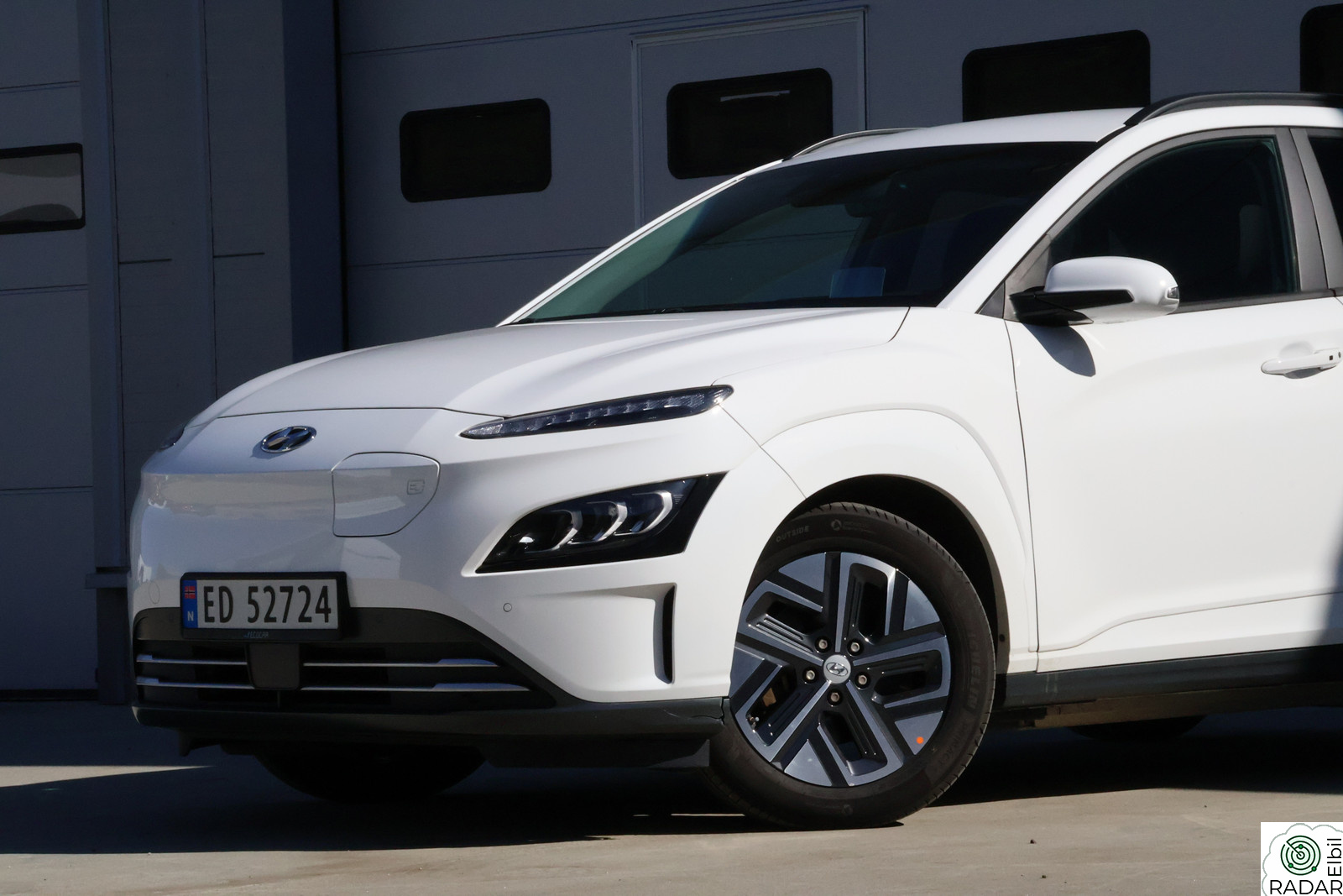 HYUNDAI Kona Premium/Long range/Fullskinn/HeadUp/Sjokkpris!