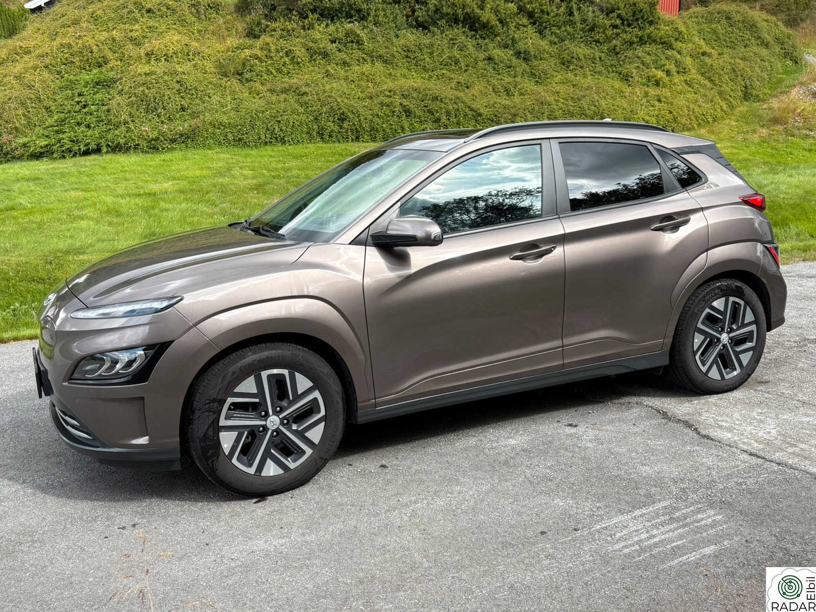 HYUNDAI Kona Premium LR