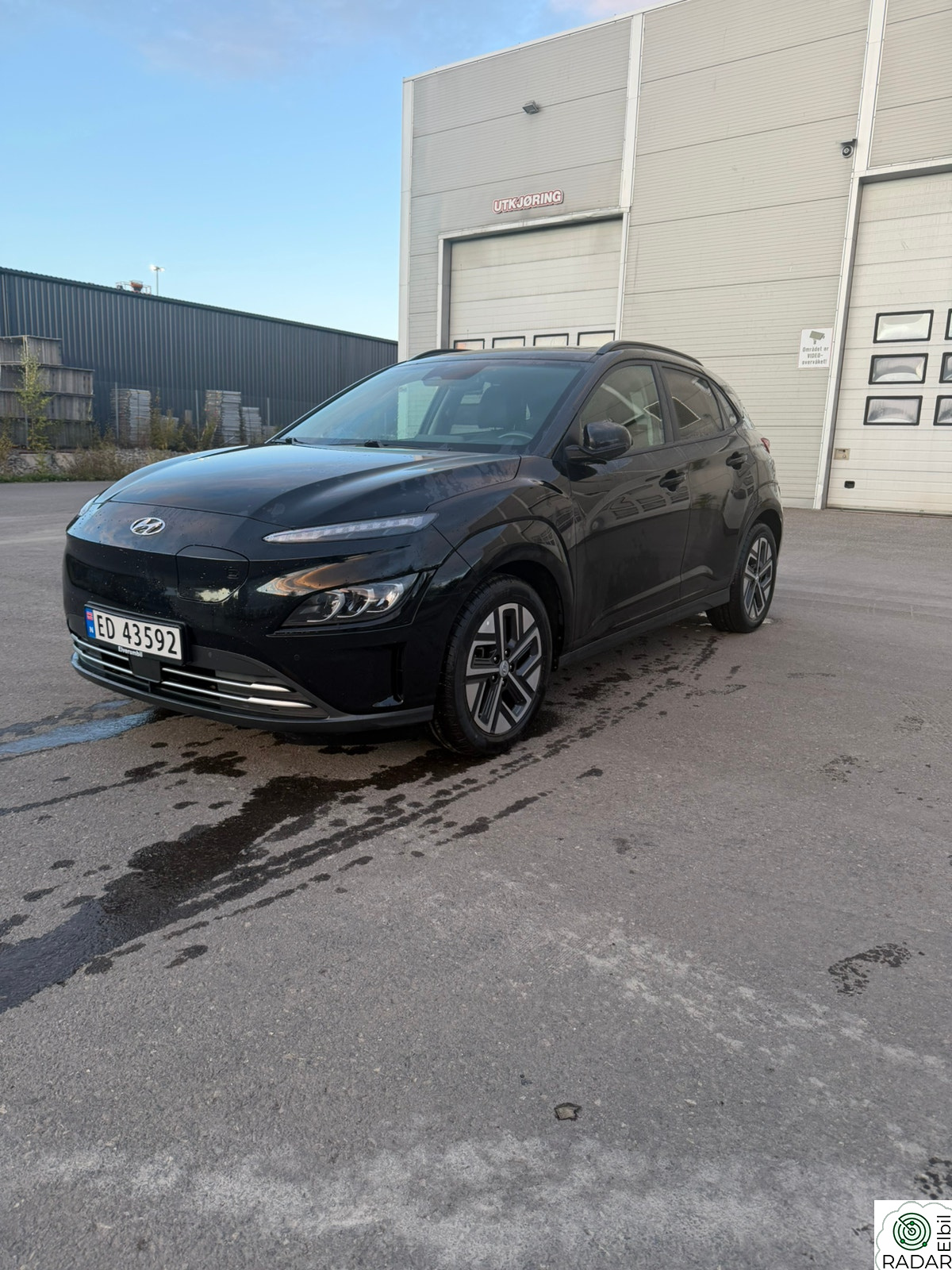 HYUNDAI Kona Premium LR soltak, Krell stereo, vent. seter