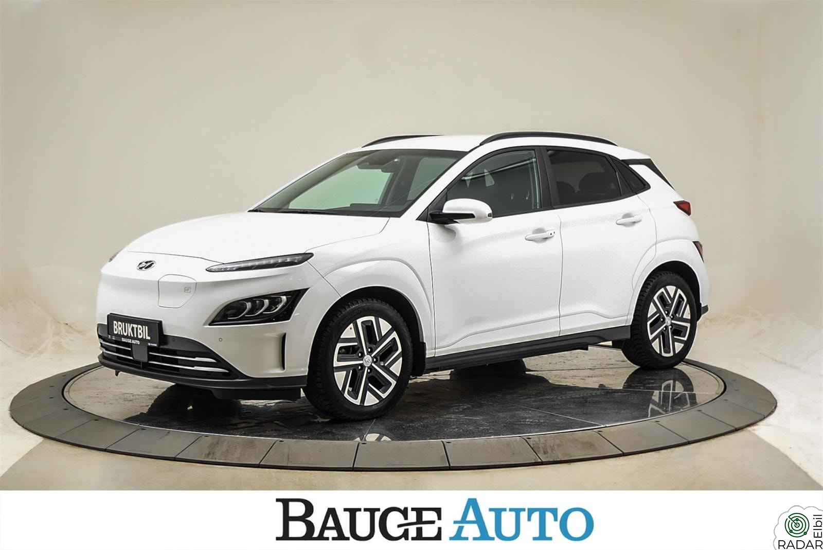 HYUNDAI Kona Premium Ad.Cruise/HUD/Krok/Lav km+