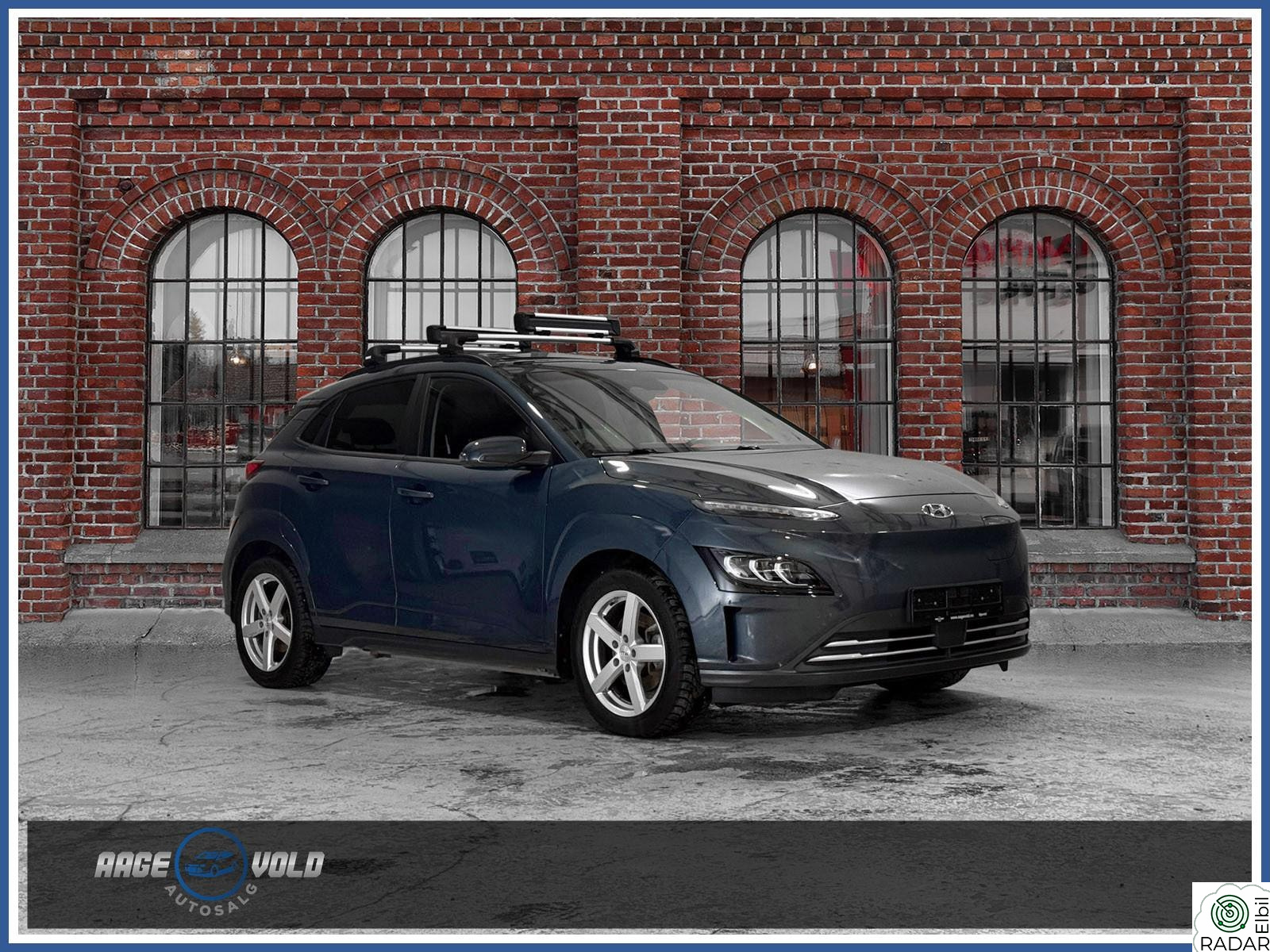 HYUNDAI Kona PREMIUM Skinnseter Soltak Navi 64KW LED Varmepumpe