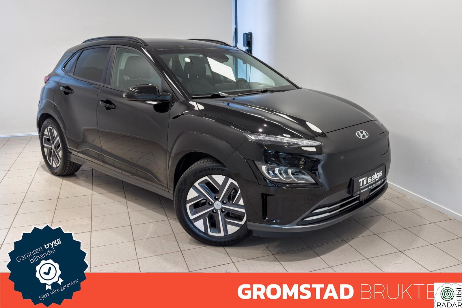 HYUNDAI Kona Premium LR Skinn/R.kam/Navi/Rattvarme/Head up-display/+