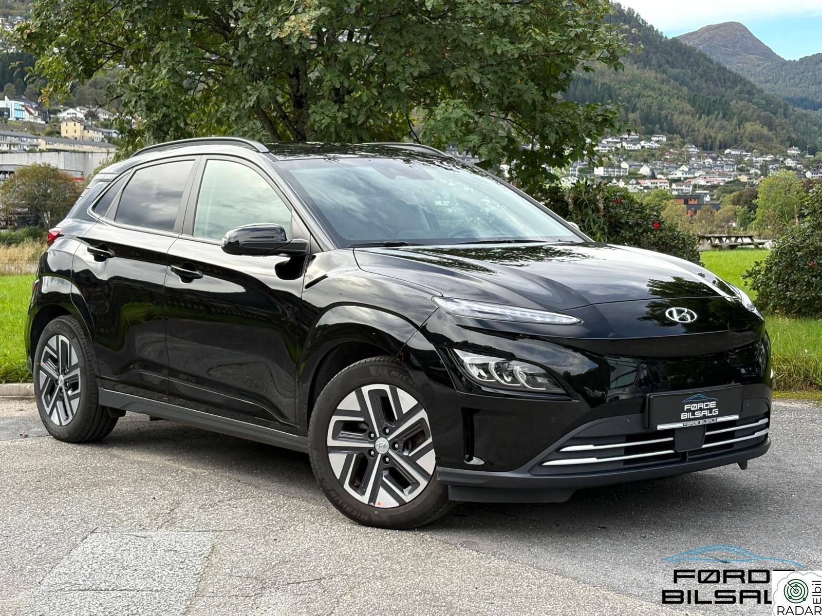 HYUNDAI Kona Premium LR 484 WLTP| Krell/ Varme i ratt/Skinn