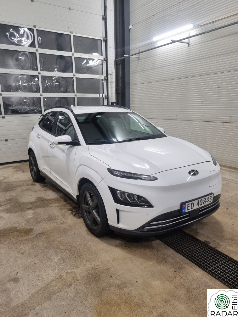 HYUNDAI Kona Premium LR