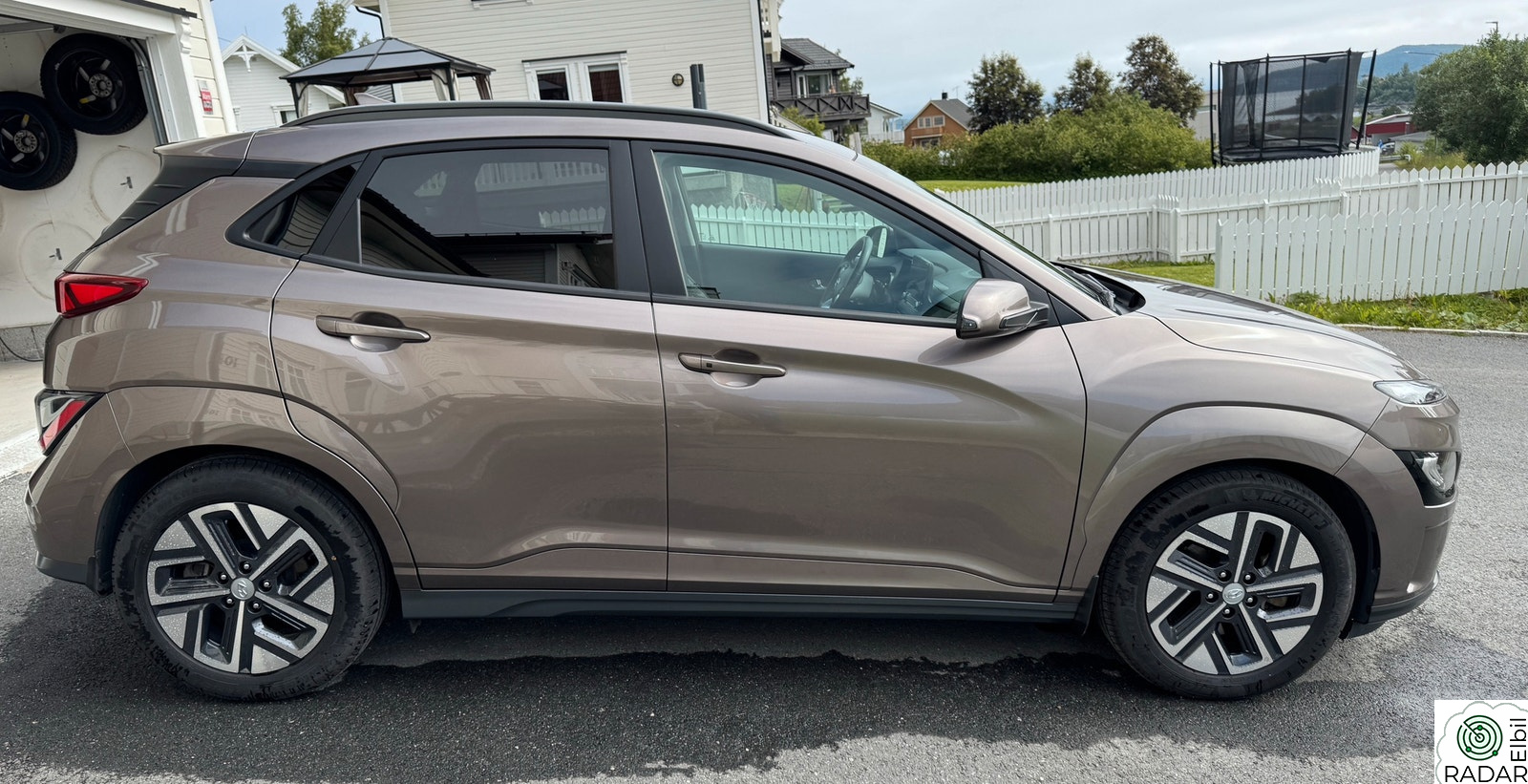 HYUNDAI Kona Premium LR