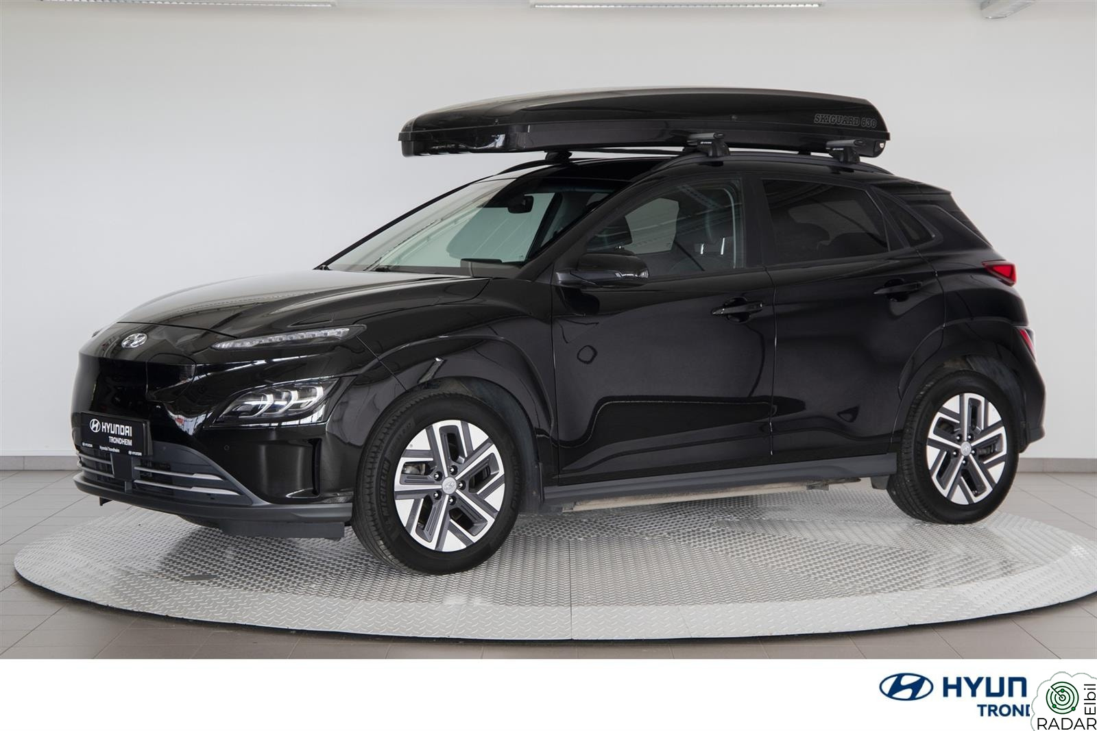 HYUNDAI Kona Premium Long Range Takboks|ACC|App|R-kam|Carplay|Skinn