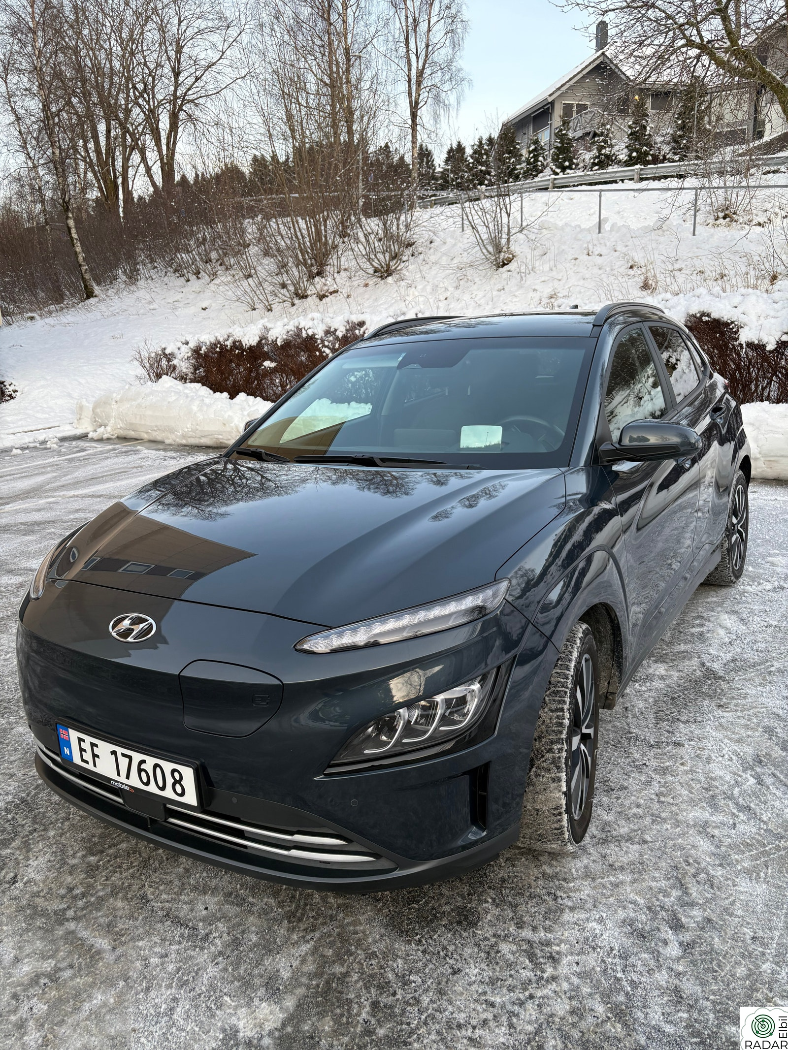 HYUNDAI Kona Premium LR
