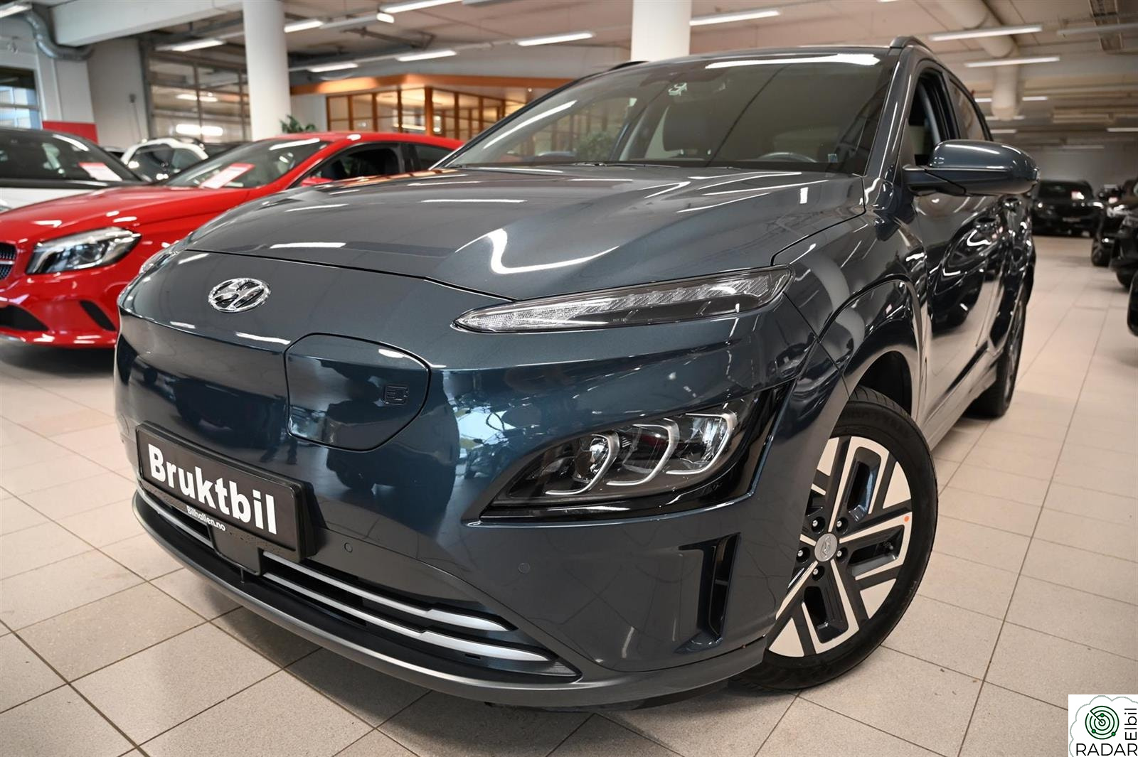 HYUNDAI Kona 64kW 204hk Long Range Premium m/Soltak/Skinn/ACC/LAV KM