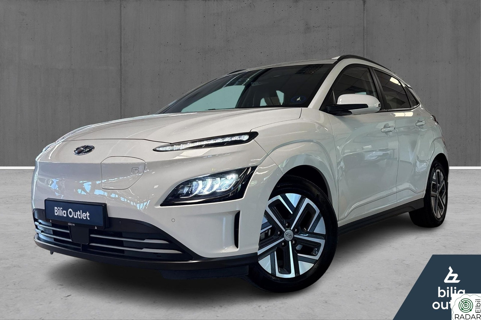 HYUNDAI Kona Premium LR 64kWh Skinn, Krell, Hengerfeste