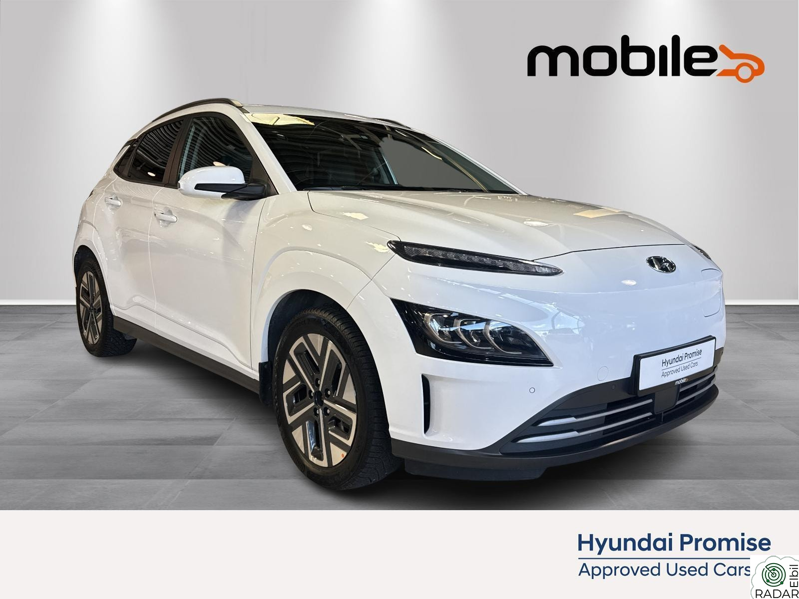 HYUNDAI Kona Premium LR 64kWh med soltak