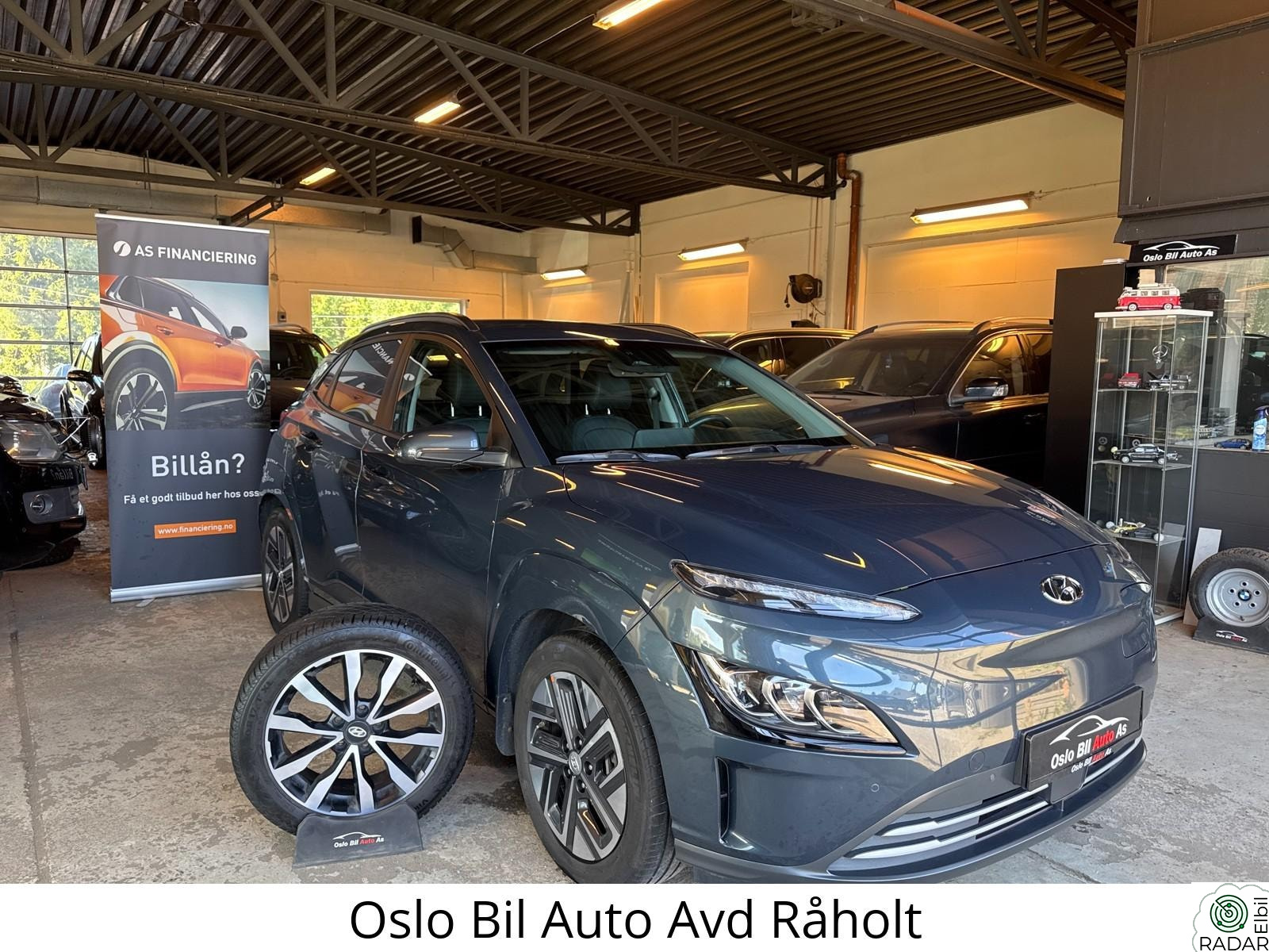 HYUNDAI Kona 64kw LongRange 484km ACC Krell Kamera V.pumpe H.Feste