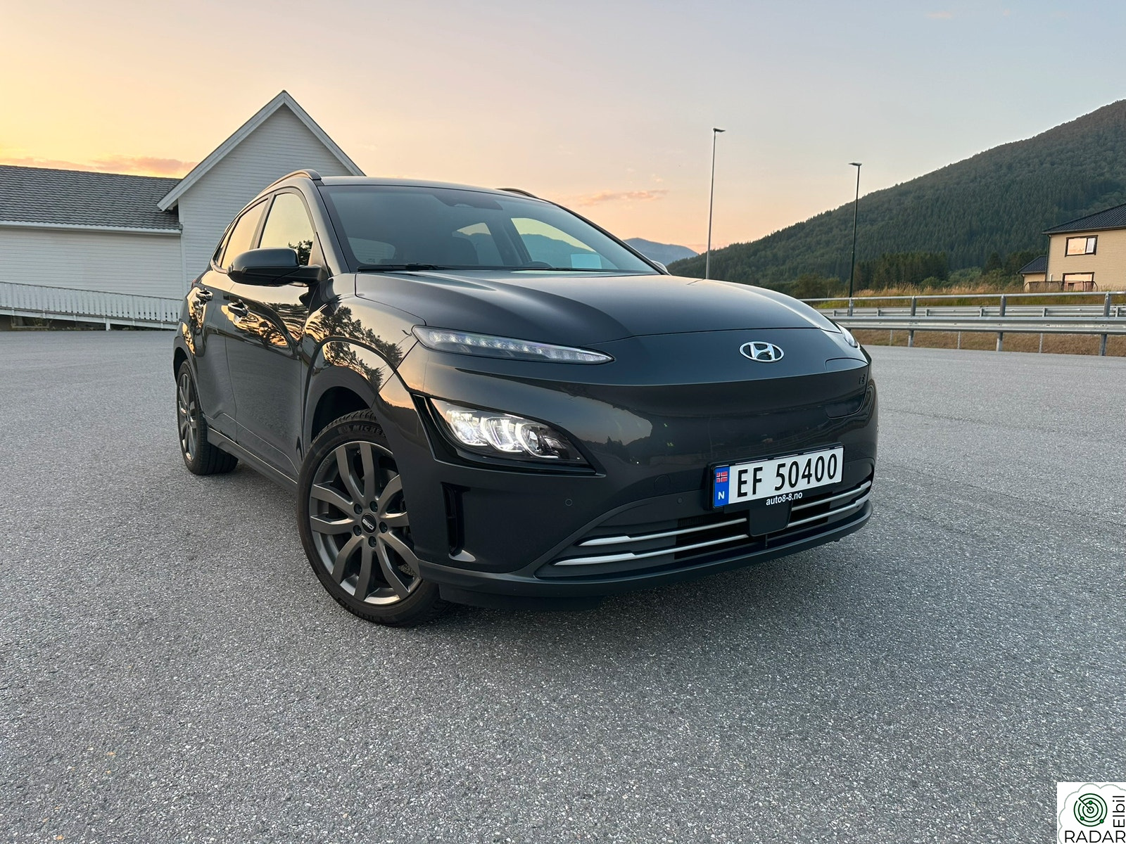 HYUNDAI Kona Premium LR