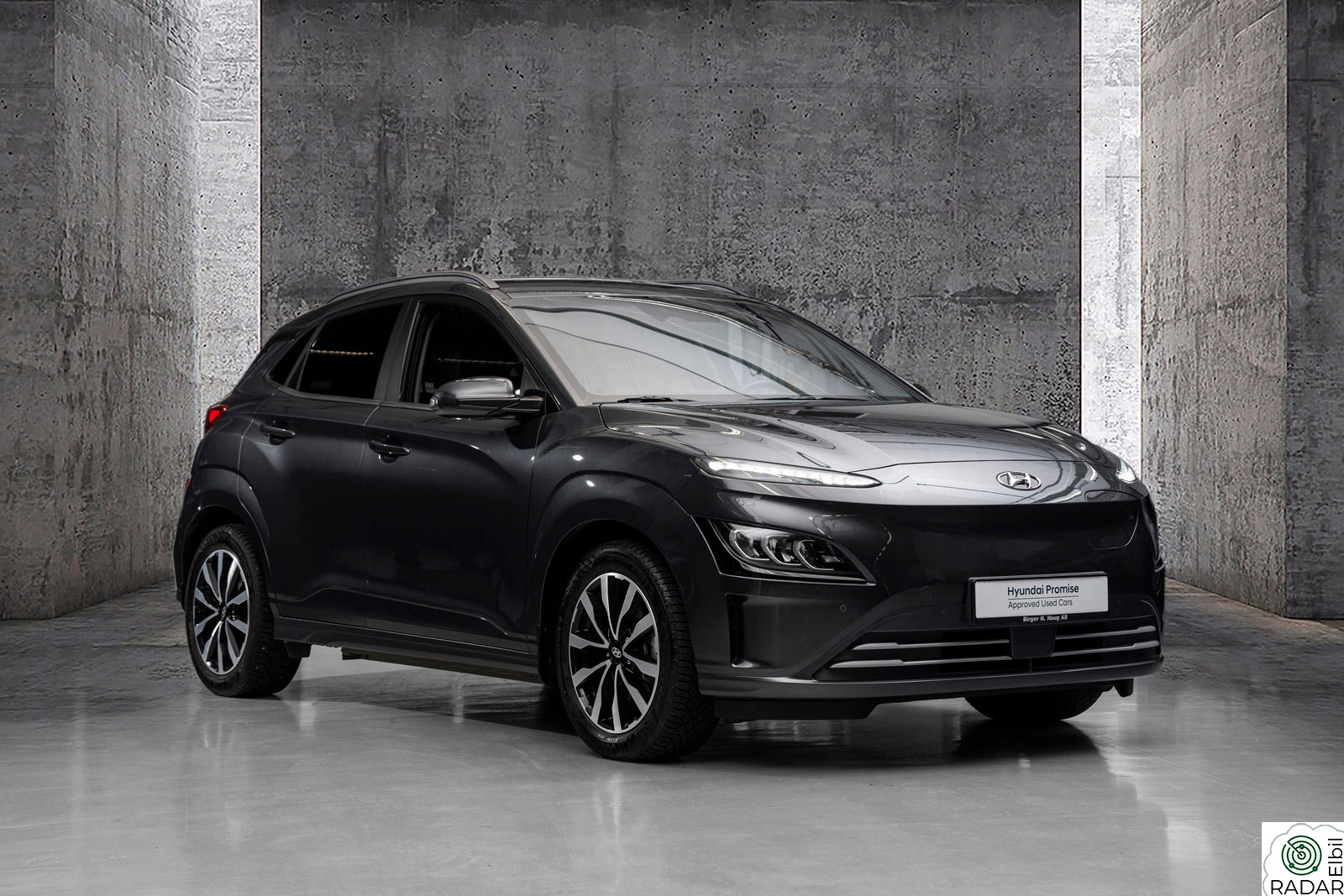 HYUNDAI Kona Premium LR 484KM REKKEVIDDE/LAV KM!/SKINNSETER