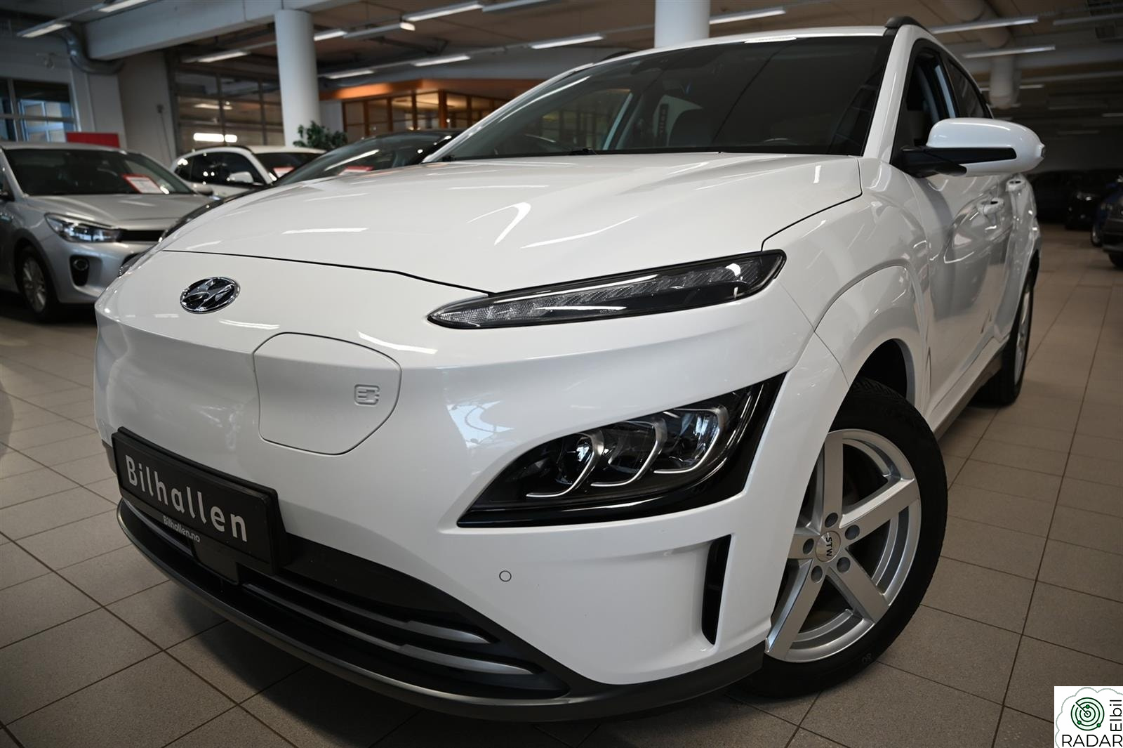 HYUNDAI Kona Long Range Premium m/Krell/Skinn/Kamera++