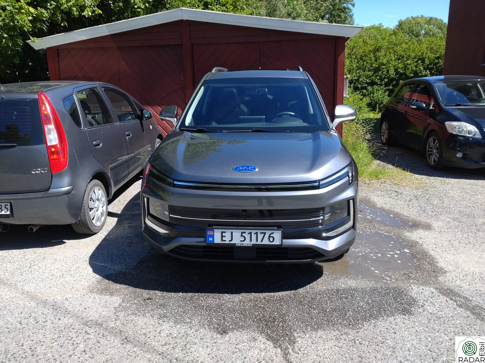 JAC ES4