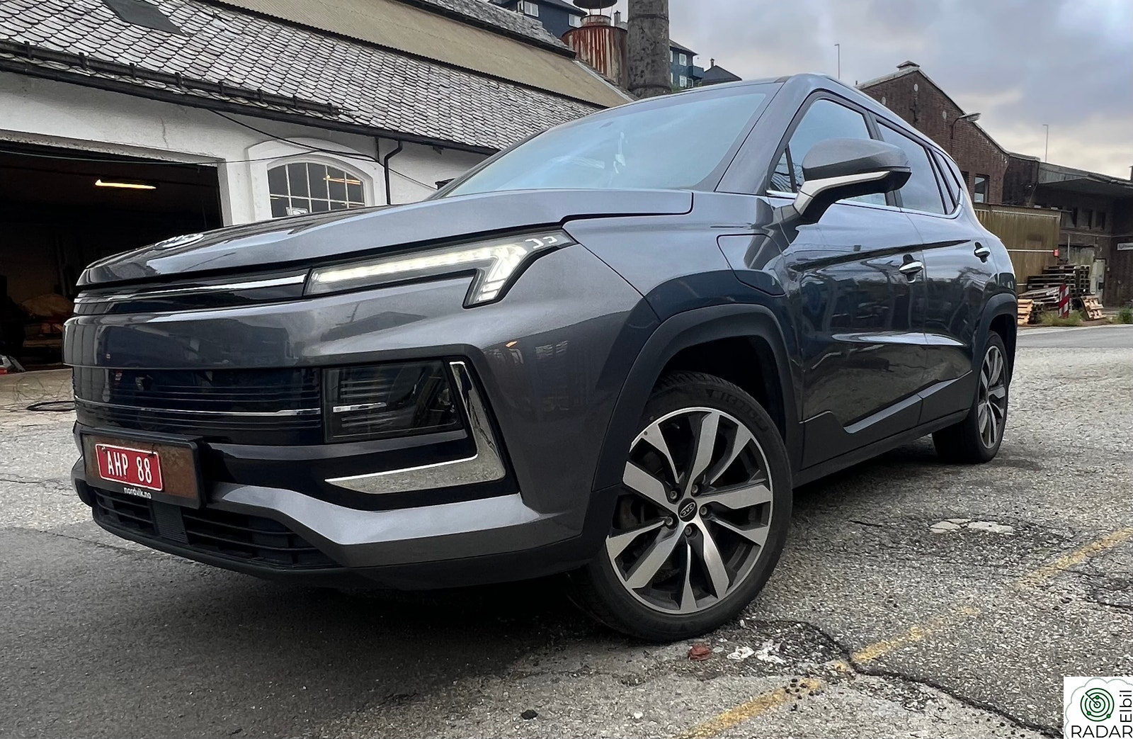 JAC ES4 SUV
