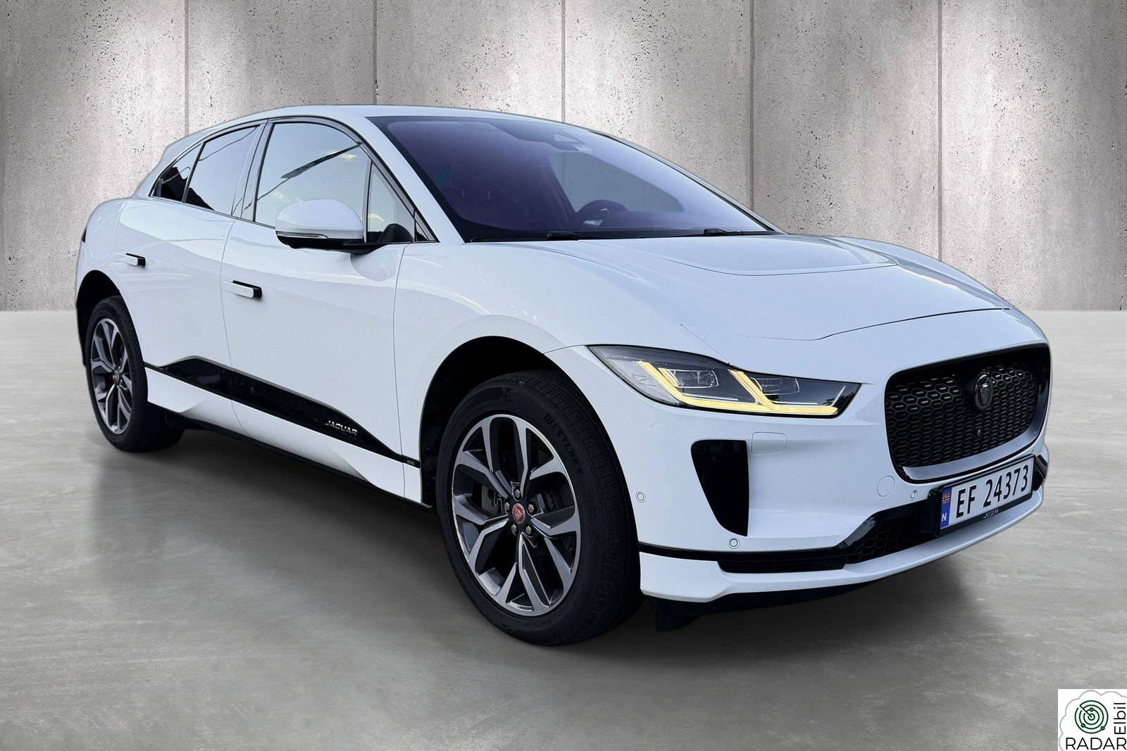 JAGUAR I-PACE EV320 SE AWD | 6mnd garanti | 452KM | Sjekk utstyr!!