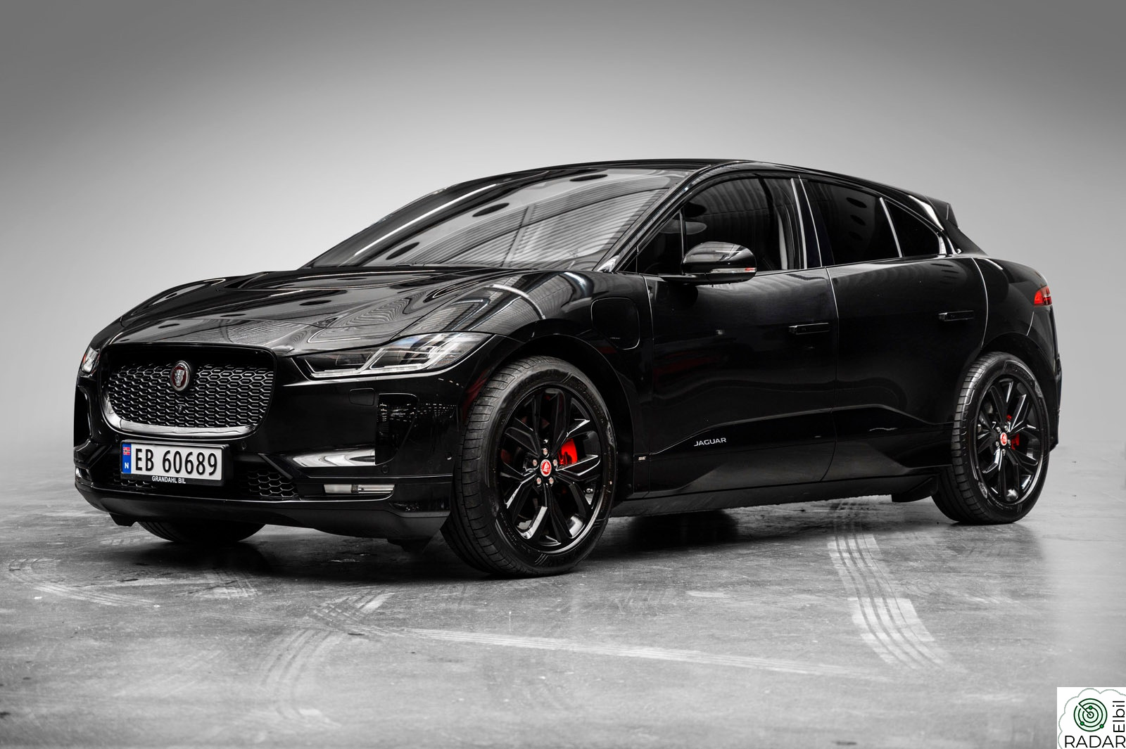 JAGUAR I-PACE 400hk AWD Auto SE, Permfornace seter , sort optikk+
