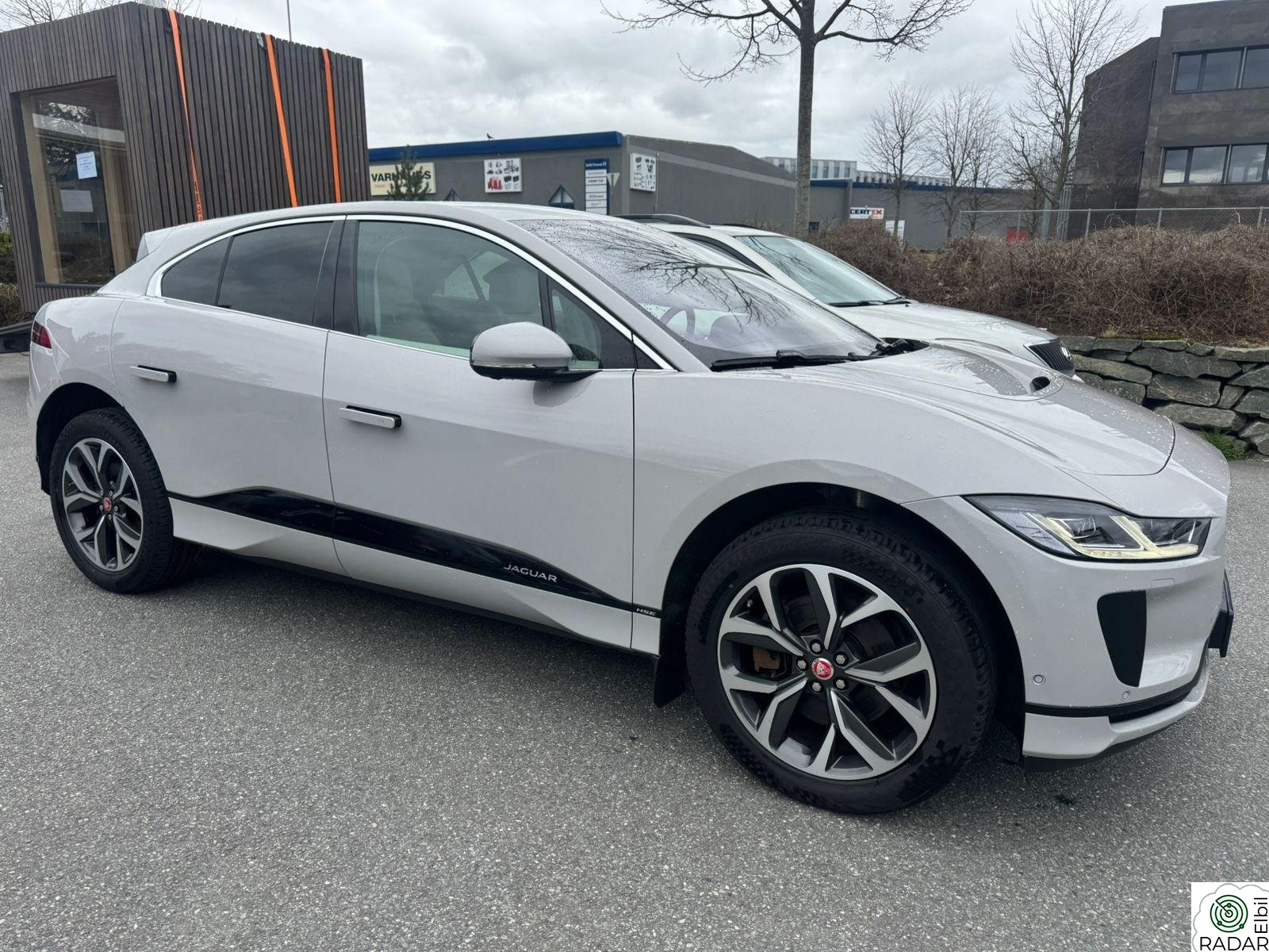 JAGUAR I-PACE EV400 AWD/HSE/360KAM/SKINN/KROK/MATRIX/S+V ++