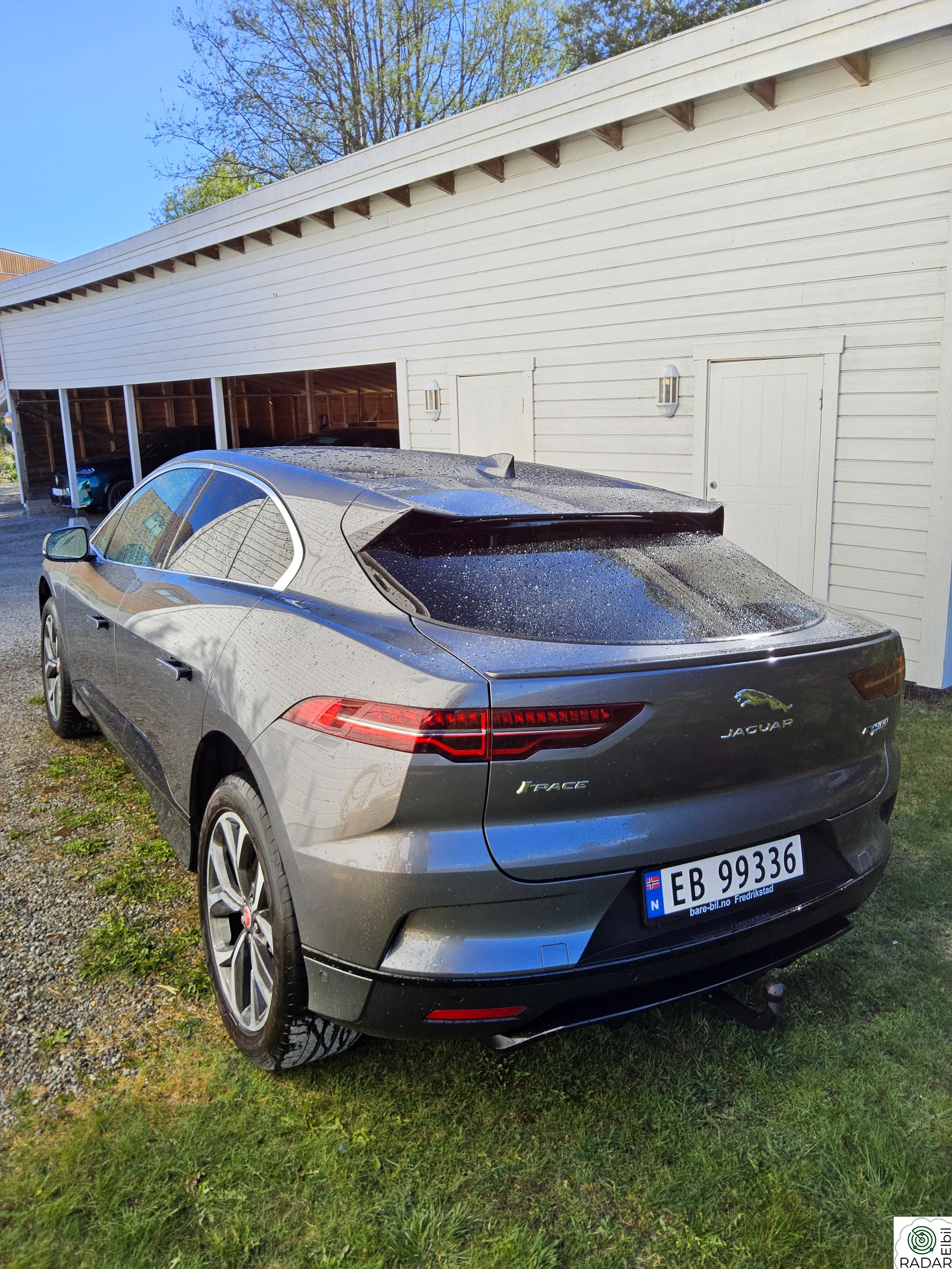 JAGUAR I-PACE EV400 AWD Acc/Lane/Bliss/Meredian/Kamera/Navi/Skinn/HF.