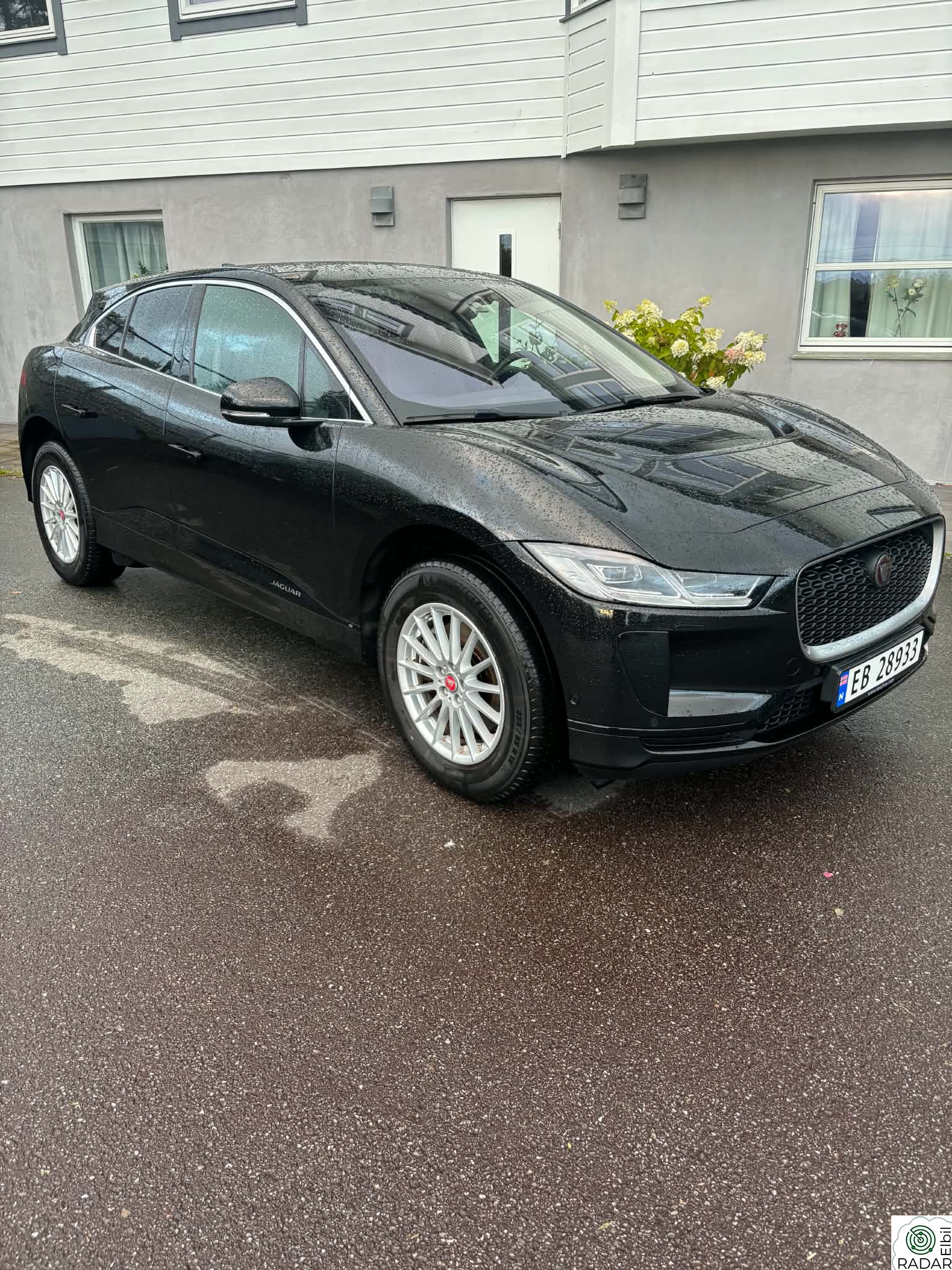 JAGUAR I-PACE