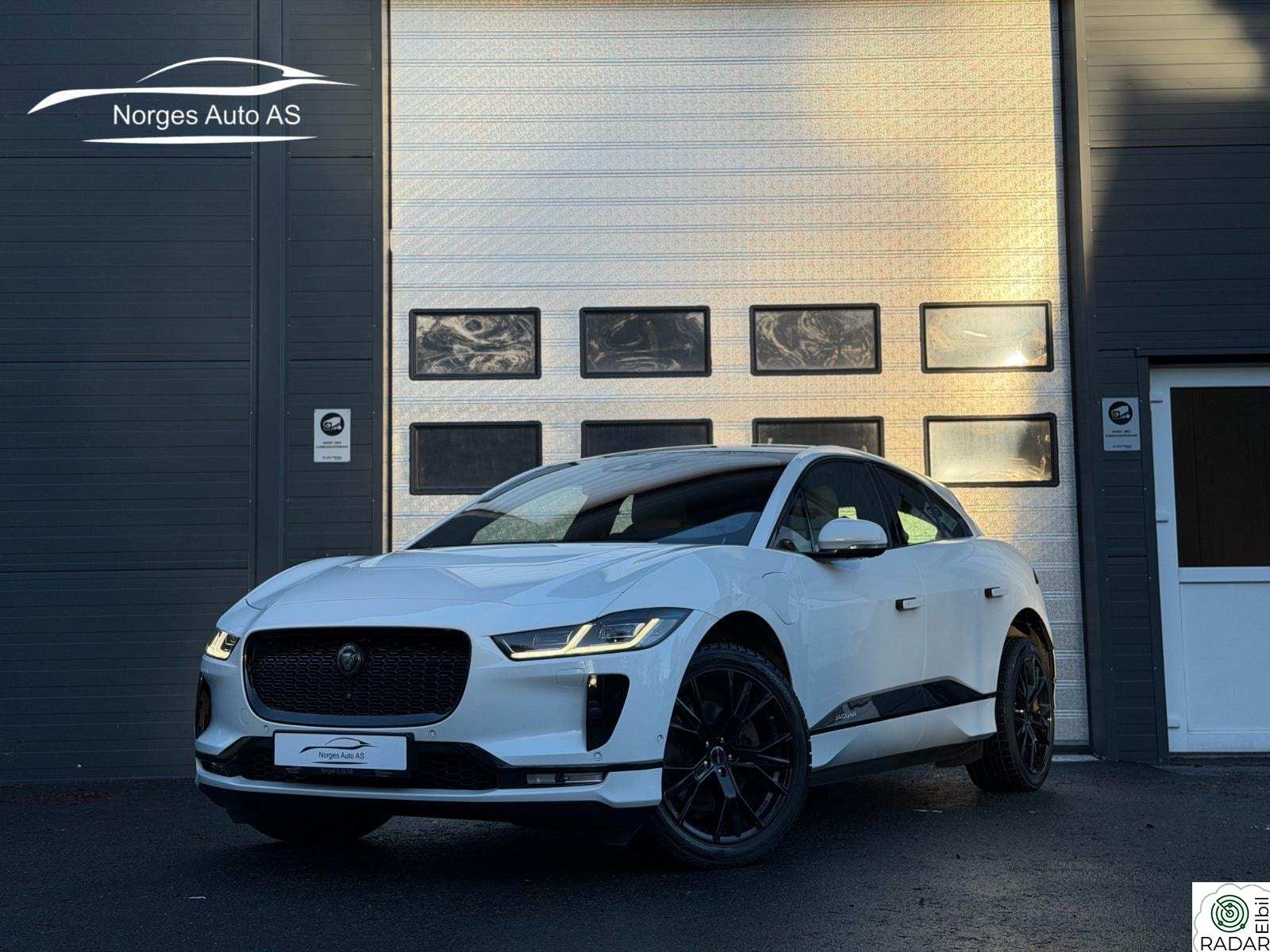 JAGUAR I-PACE HSE | Luftfj. | Rattvarme | Skinn | Pano | HUD | CC