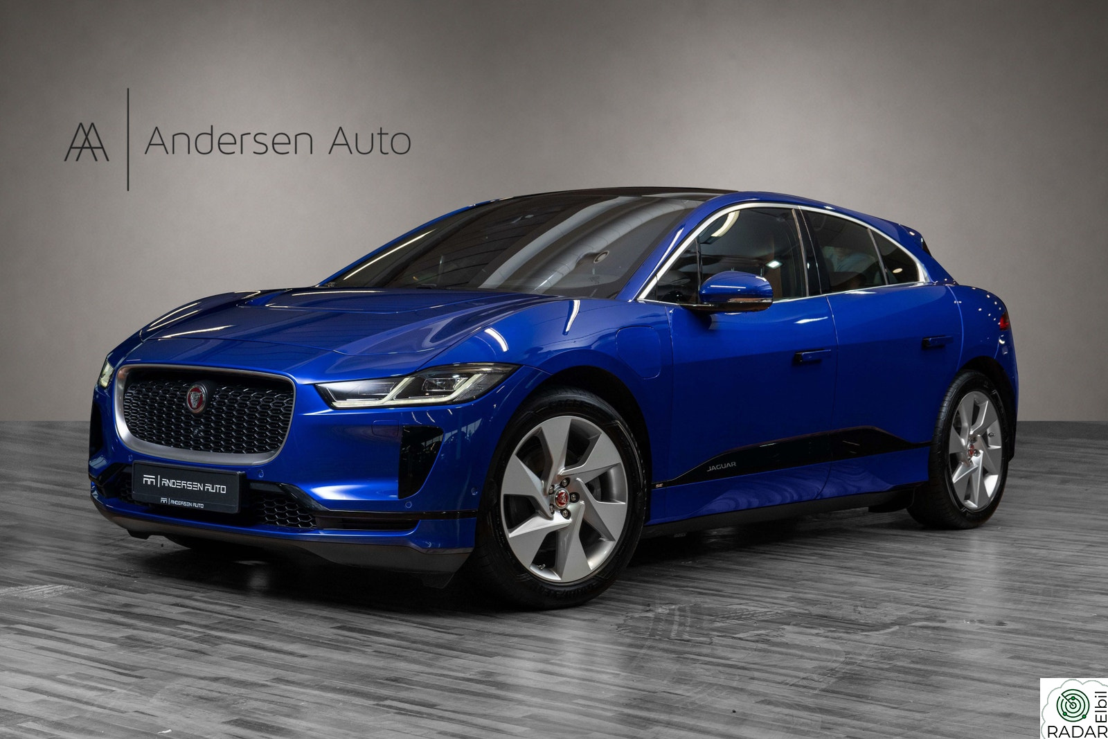 JAGUAR I-PACE EV400 SE - Luftfjæring - Panorama - 360 - Meridian +++