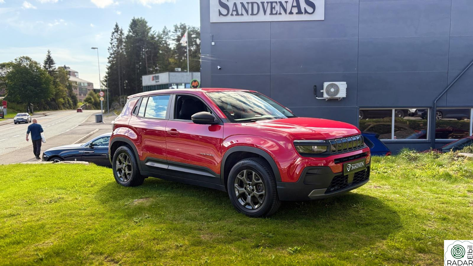 JEEP AVENGER Longitude 54kWh 400km WLTP/1 eier/Historikk/Carplay