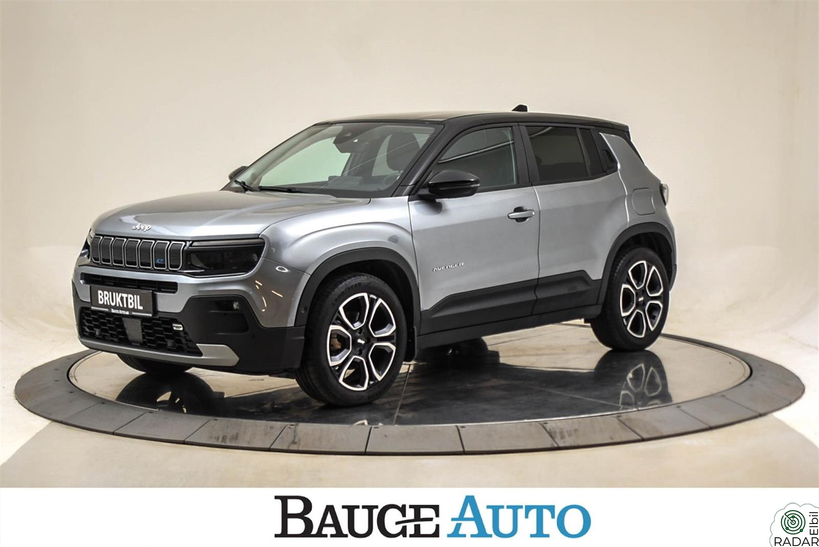 JEEP AVENGER Summit 156hk 54Kwh/ACC/Carplay/El.bakluke++