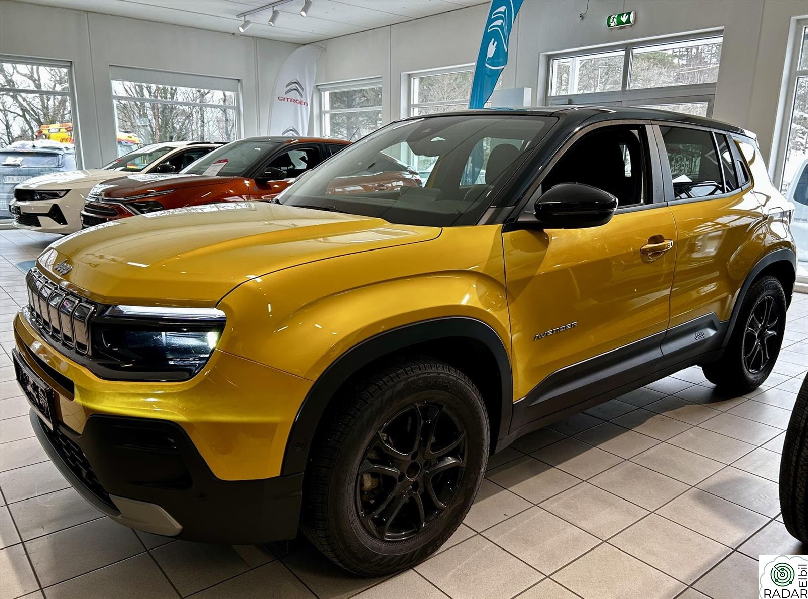 JEEP AVENGER Summit /DAB/Navi/NY Service/El.luke bak/Kamera/APP/ACC