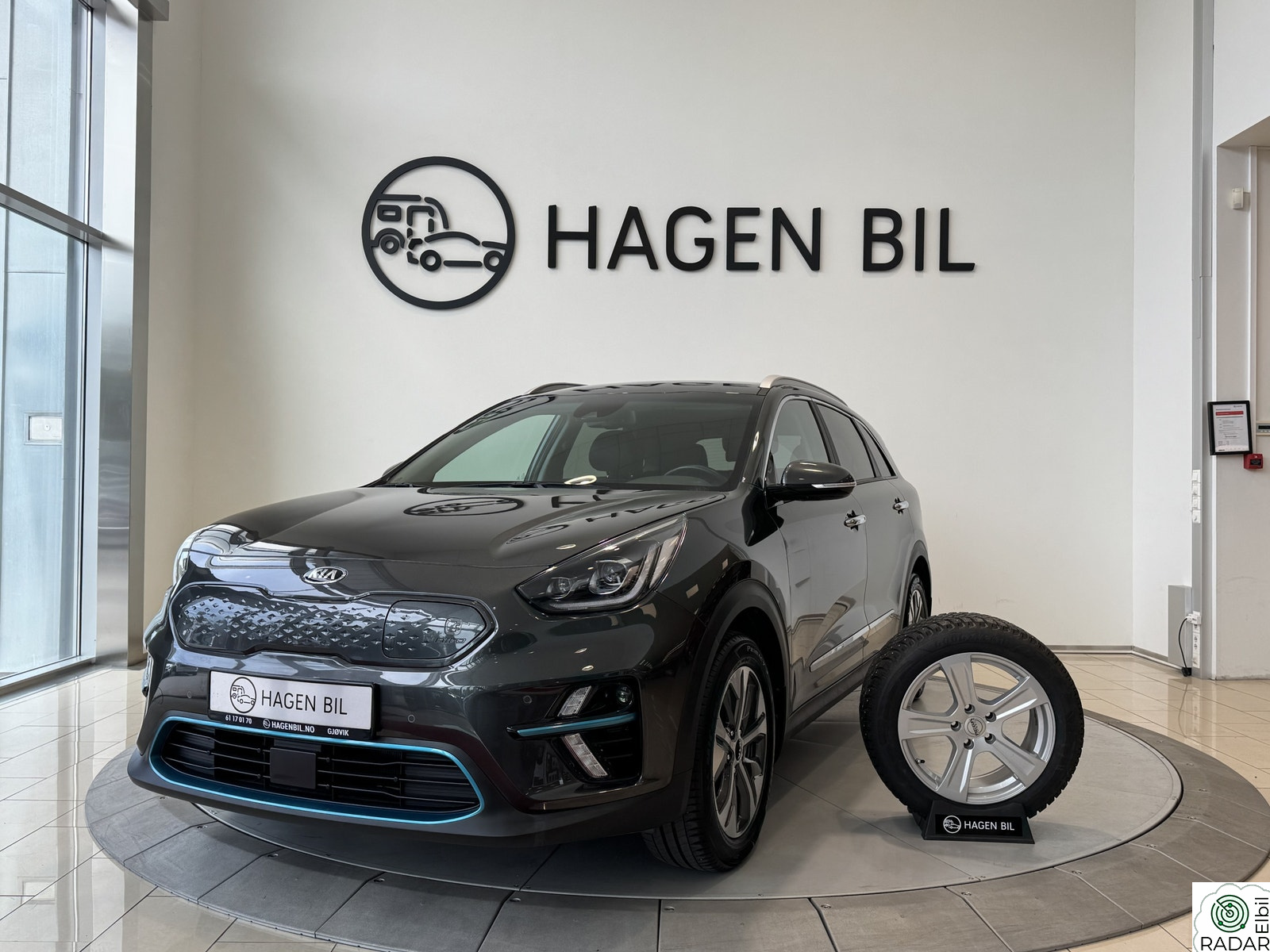 KIA NIRO 64kWh / 455KM / SKINN / NAVI / R.KAMERA / 8XALU / DAB+