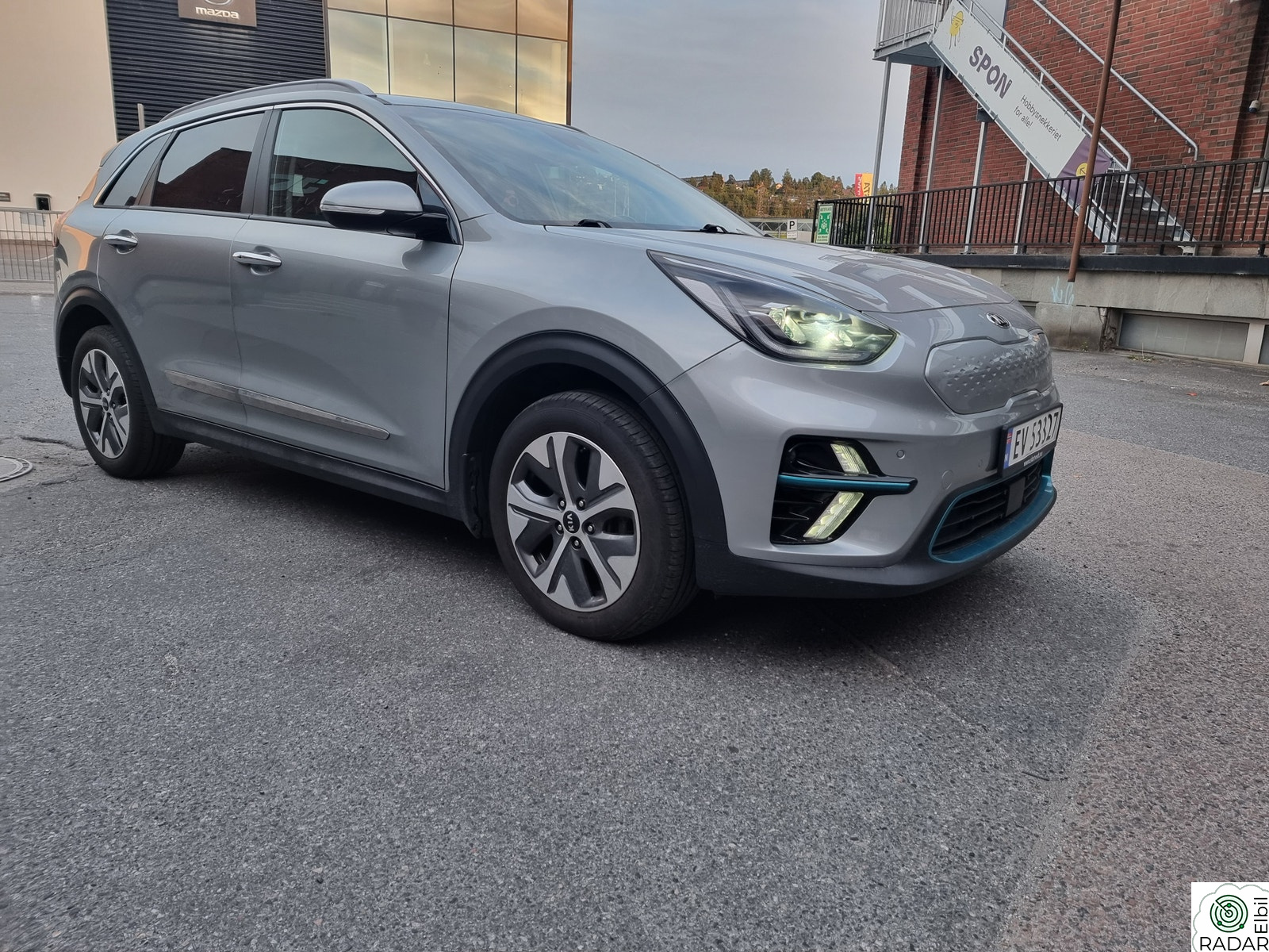 KIA NIRO First Edition | Norsk | Skinn | JBL | Dab