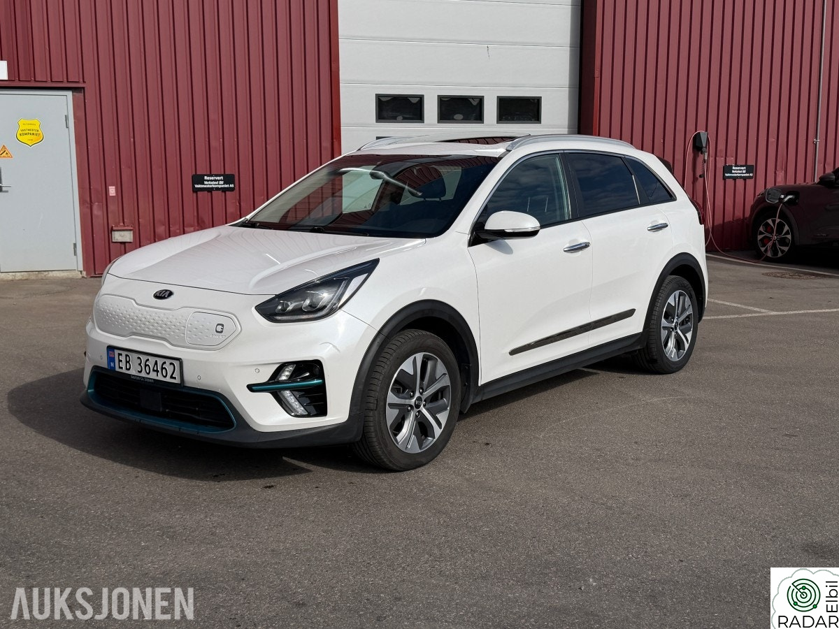 KIA NIRO 64 kWt EXCLUSIVE SOLTAK ACC JBL SKINN VENTILERTE SETER