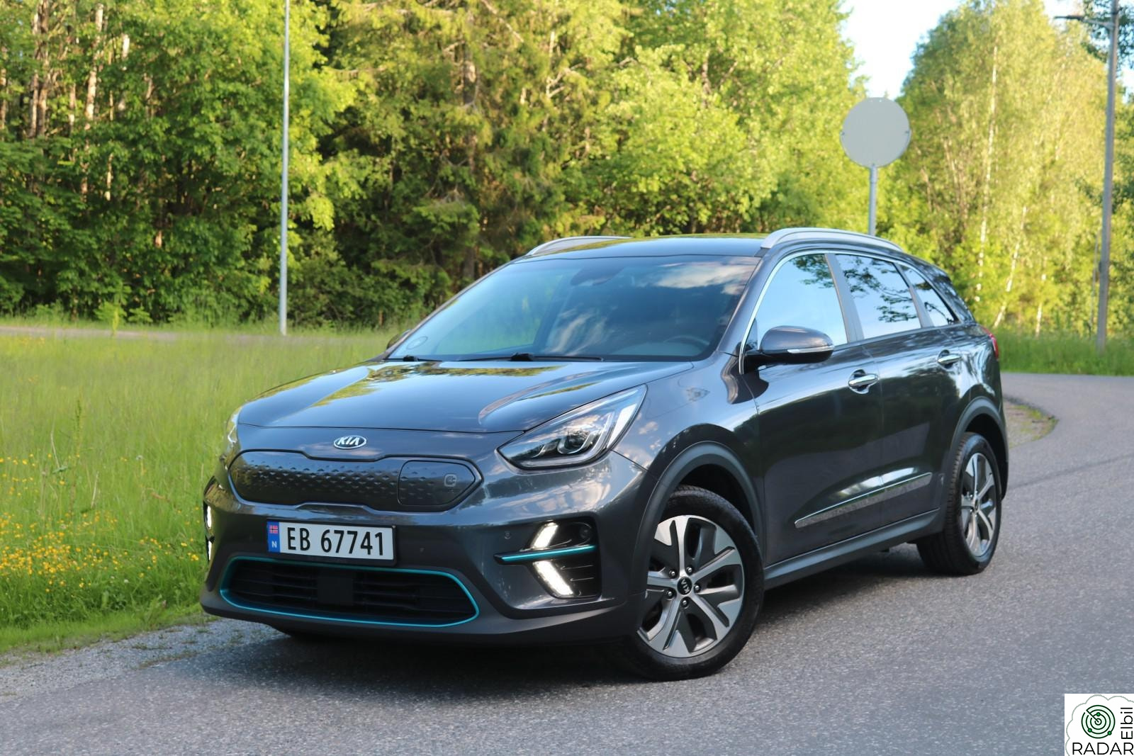 KIA NIRO 455km (64kWh) EXCLUSIVE JBL SKINN NAVI ACC DAB KAMERA++