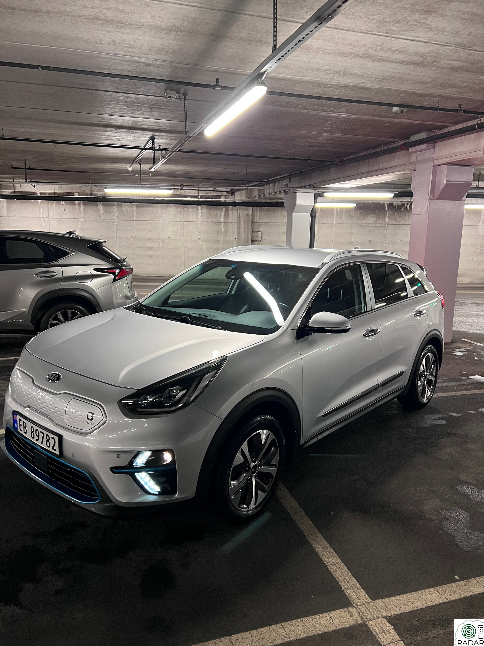 KIA NIRO Exclusive / Nybilgaranti / 11kW ombordlader / Skiboks