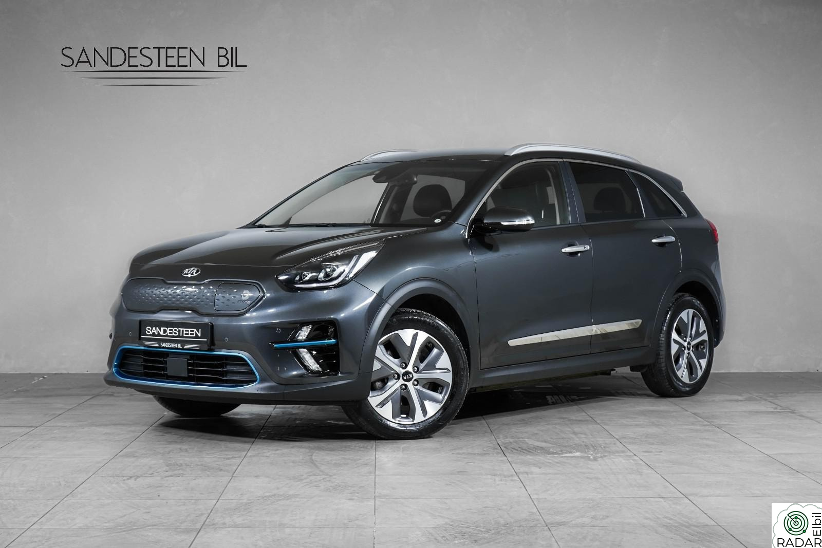 KIA NIRO 64KWH/ACC/SKINN/ELSETER/RYGGEKAMERA/JBL LYD/VARMEPUMPE