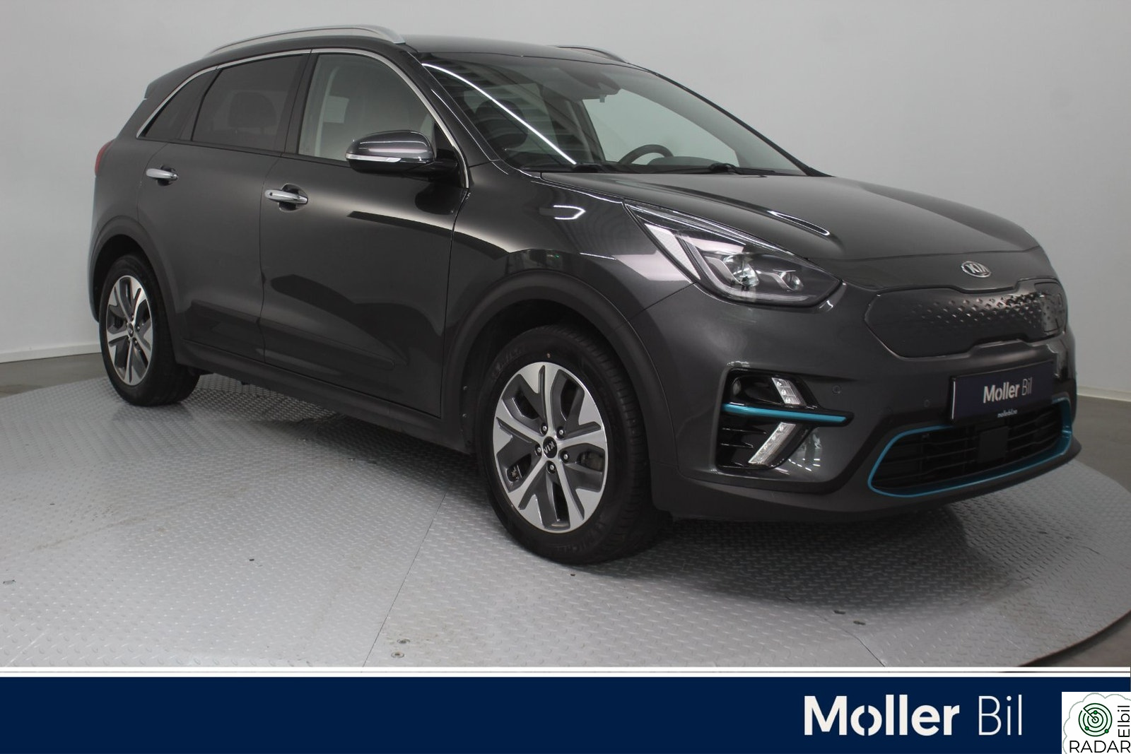 KIA NIRO Exclusive - R.Kam, Skinn, JBL, Navi