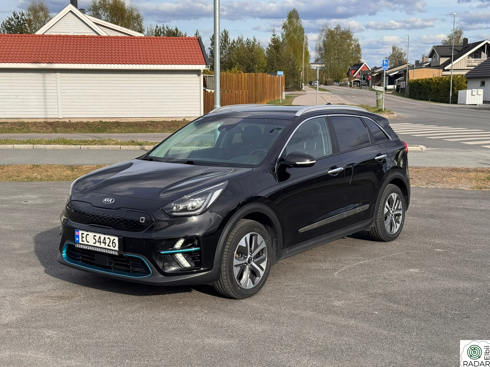 KIA NIRO EXCLUSIVE/455KM/NORSK/JBL/VARMERATT/SKISTATIV/V.PUMPE