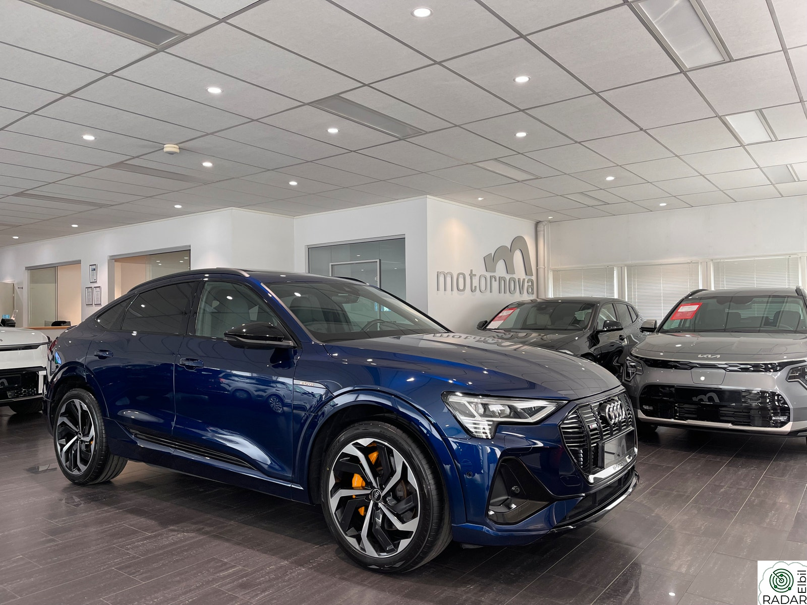 AUDI e-tron Sportback 55 55 Quattro S-line Matrix/Panorama/Krok/Night/S-seter/++