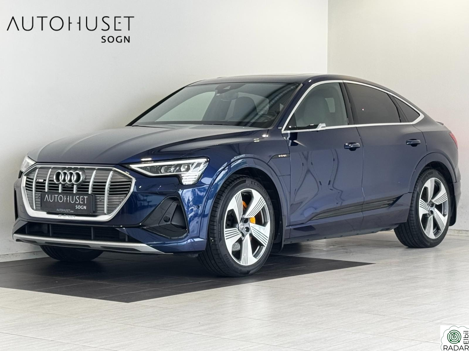 AUDI e-tron Sportback 50 50 S-LINE-313HK/540NM-MATRIX-BANG&O-HEADUP-PANO-GARANTI
