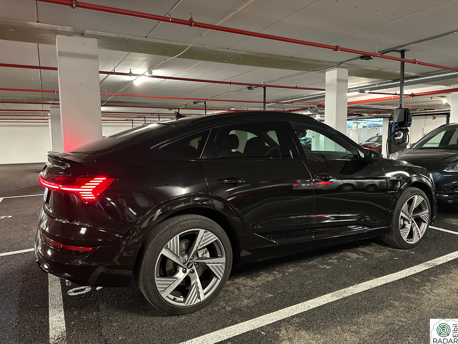 AUDI e-tron Sportback 50 50 sportback/S-Line/BlackEdition/1-Eier