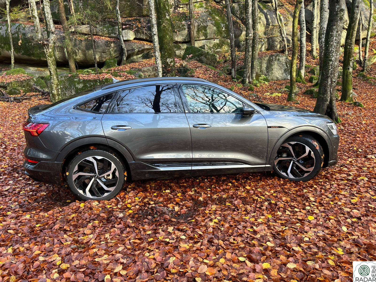 AUDI e-tron Sportback 55 55/S-LINE/HUD/NIGHT VISION/360/KROK/MINNE/MYE UTSTYR