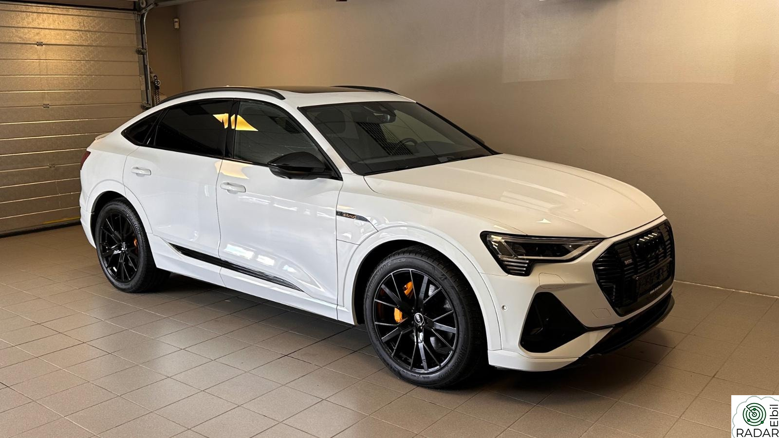 AUDI e-tron Sportback 55 55 S-Line/Black Edition/Nattsyn/Panorama/krok