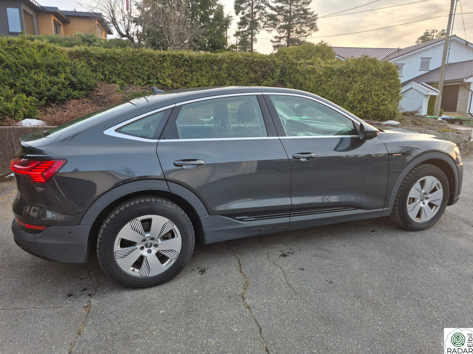 AUDI e-tron Sportback 50 50 Sportback Launch Edition