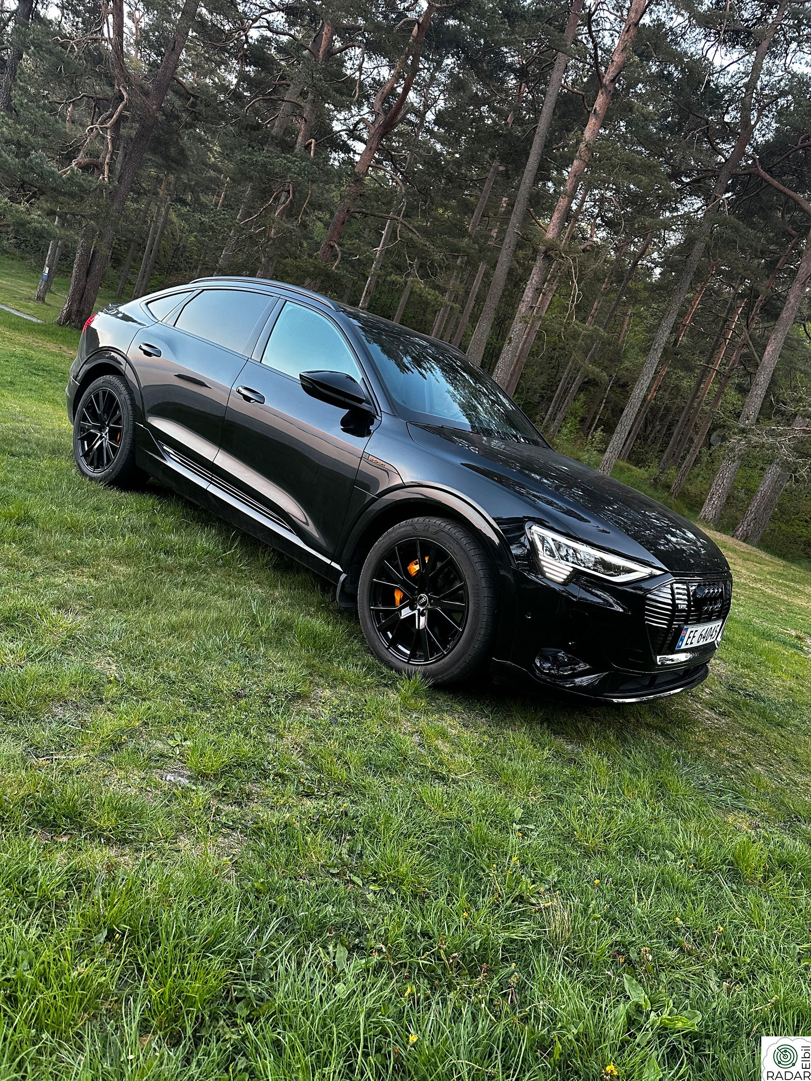 AUDI E TRON SPORTBACK 55 55 S line Sport Black Edition