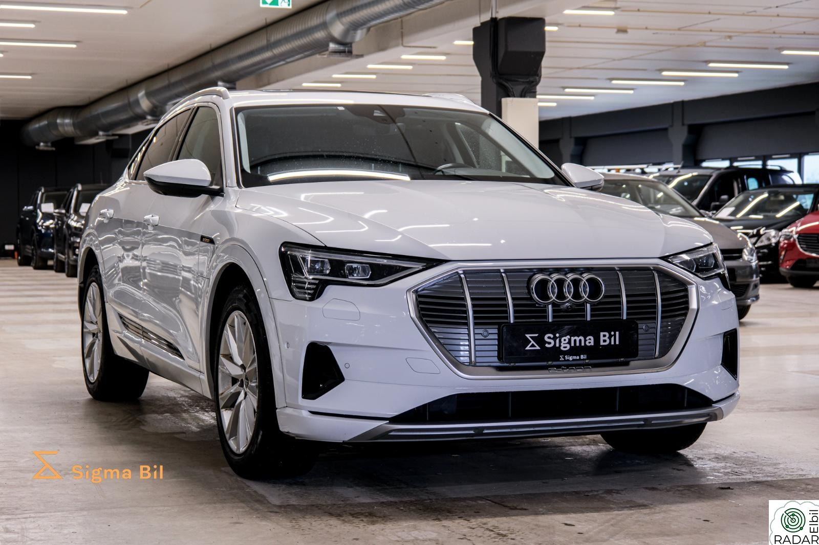 AUDI e-tron Sportback 50 50 Quattro ACC Krok CarPlay 360kam Soltak Garanti EU28+