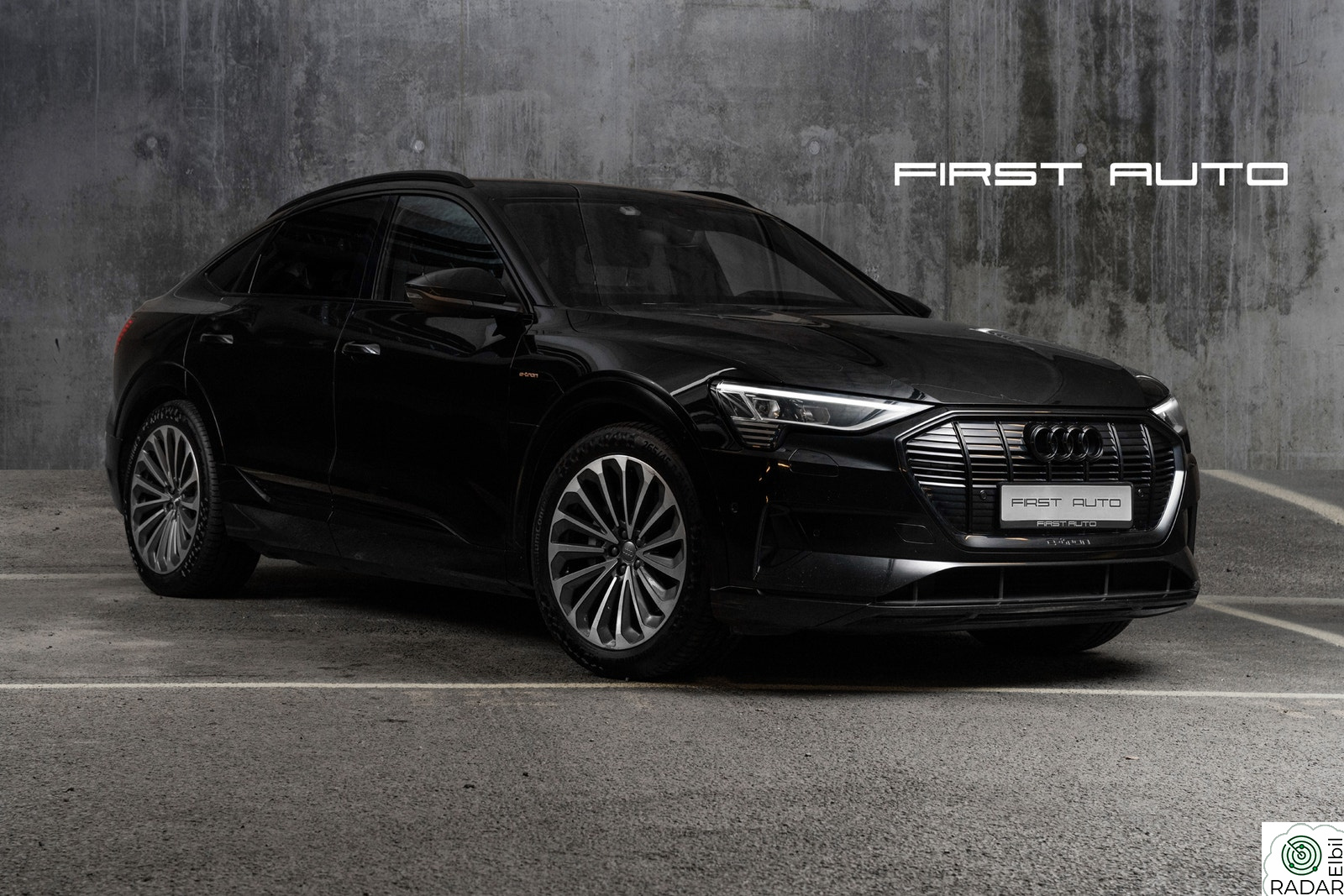 AUDI e-tron Sportback 50 50 Advanced Business KROK LUFT ACC KR 2.800,-/MND
