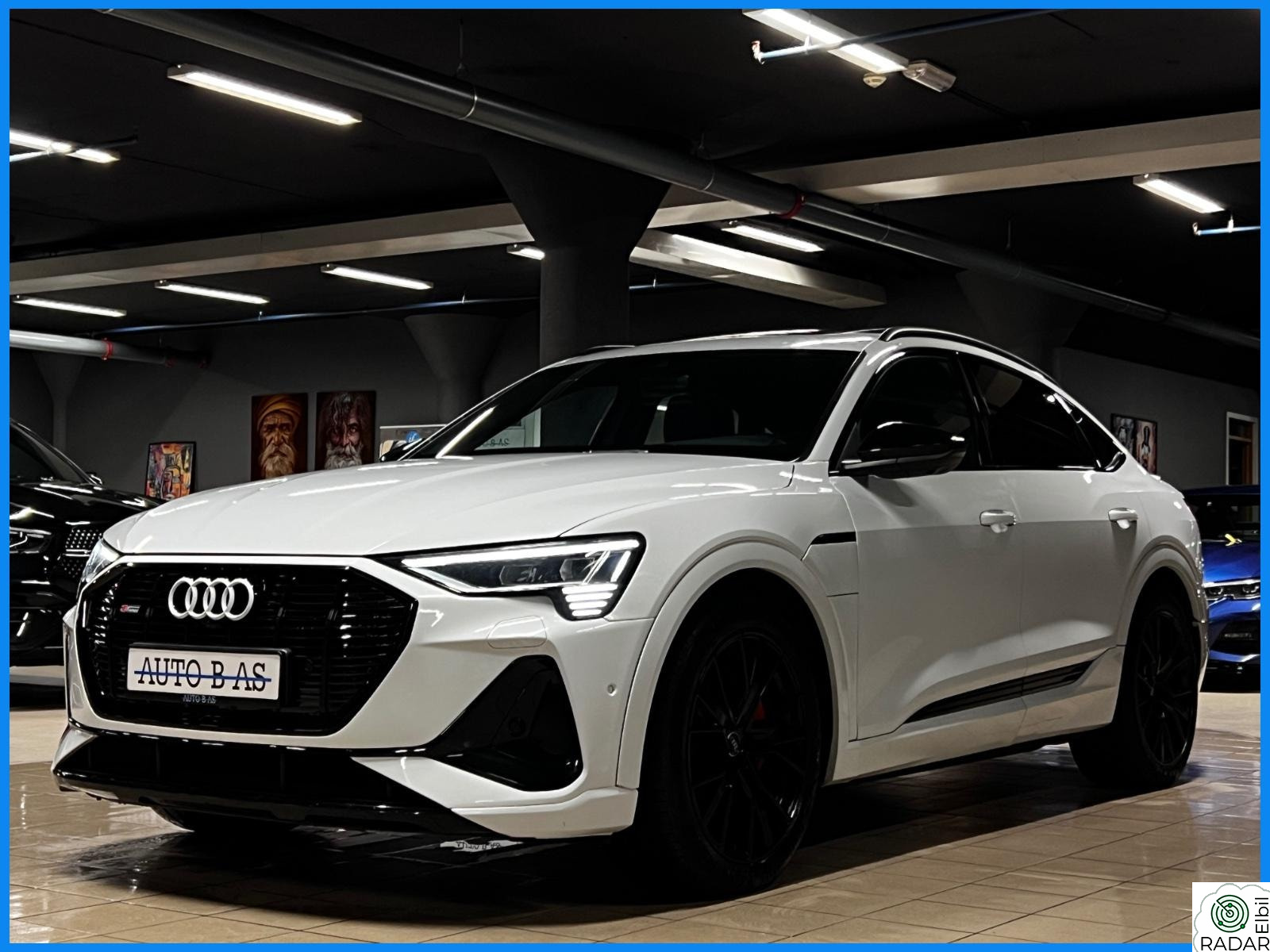 AUDI E TRON SPORTBACK 55 55 - S-line - Pano - H.feste - 360kam - RattV - Luft